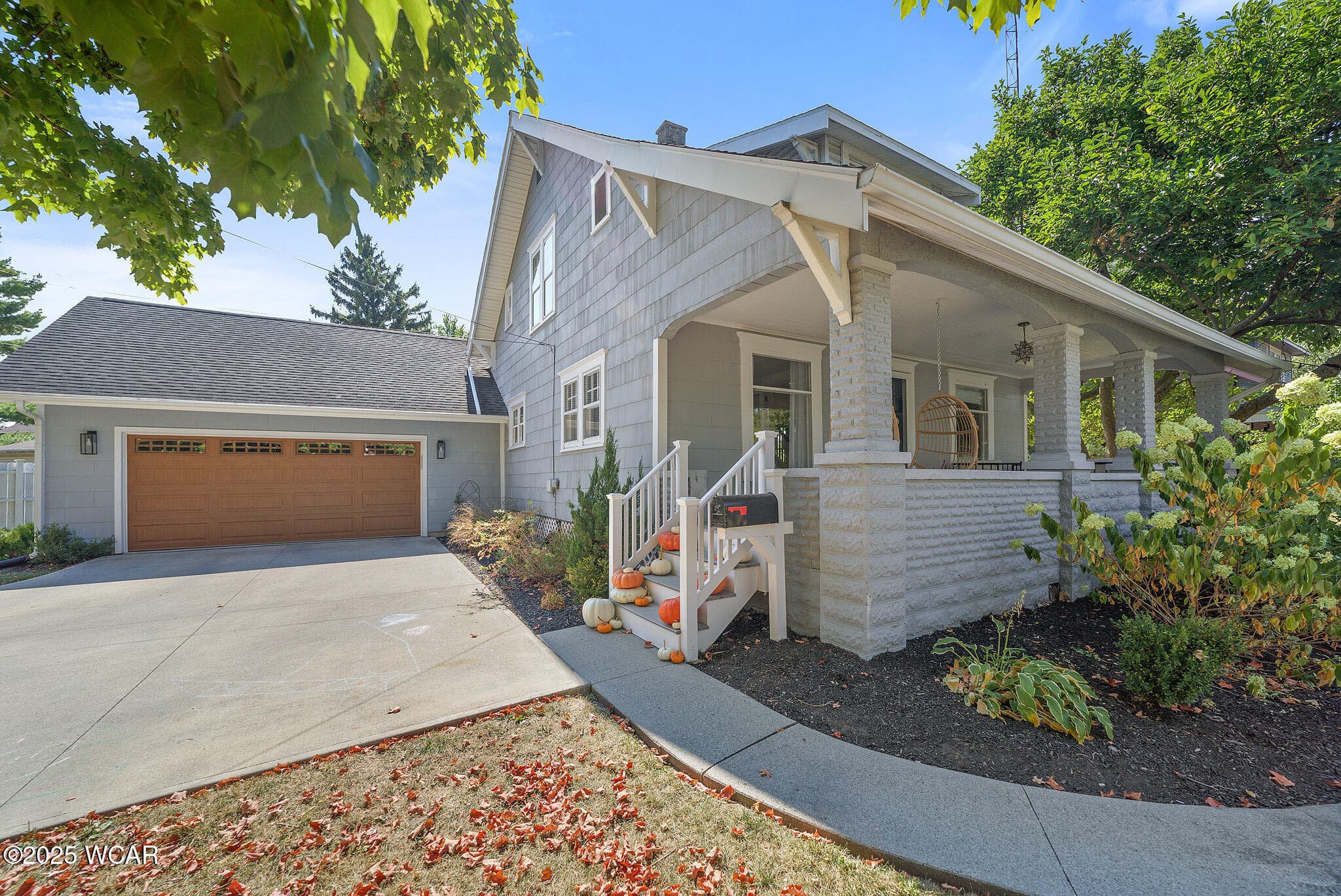 135 Grove Street photo 3