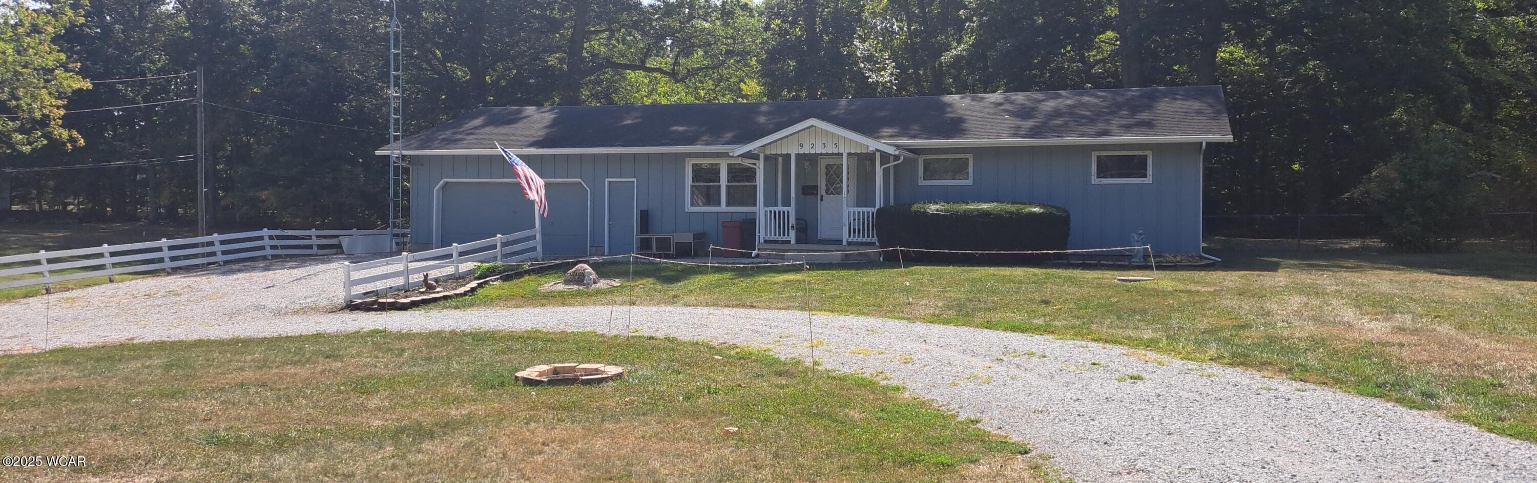 9235 Bice photo 2