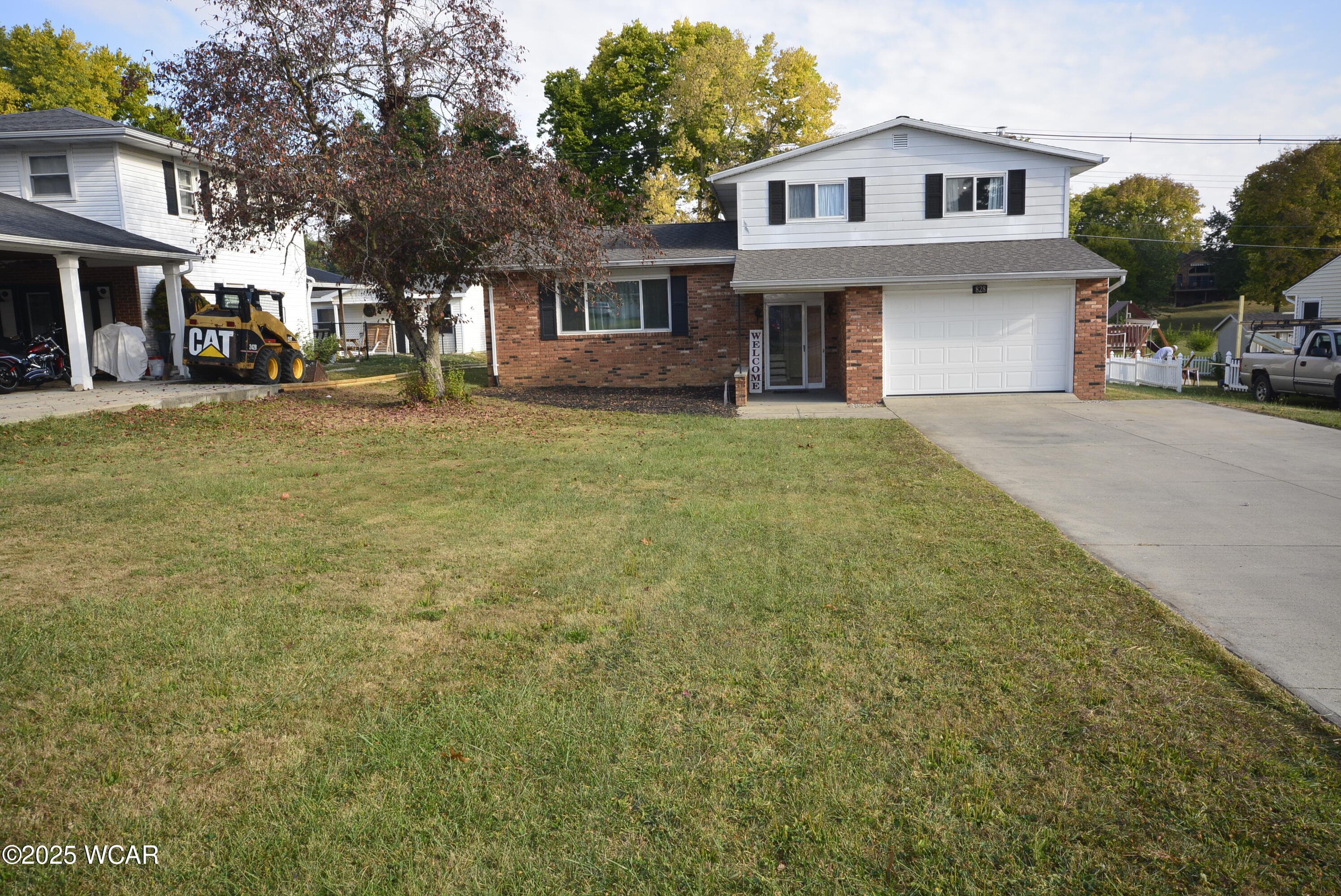 828 Circle