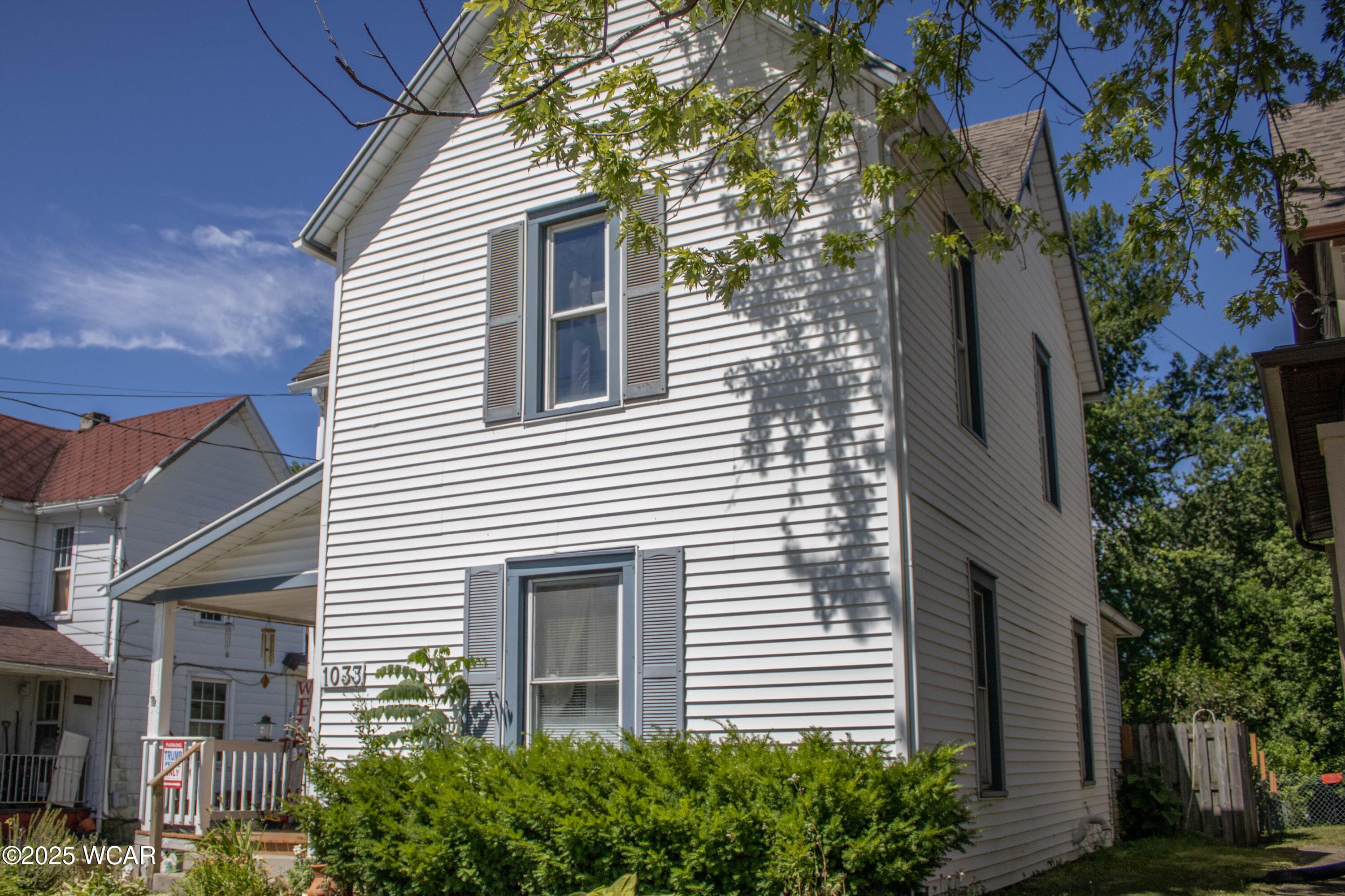 1033 Main