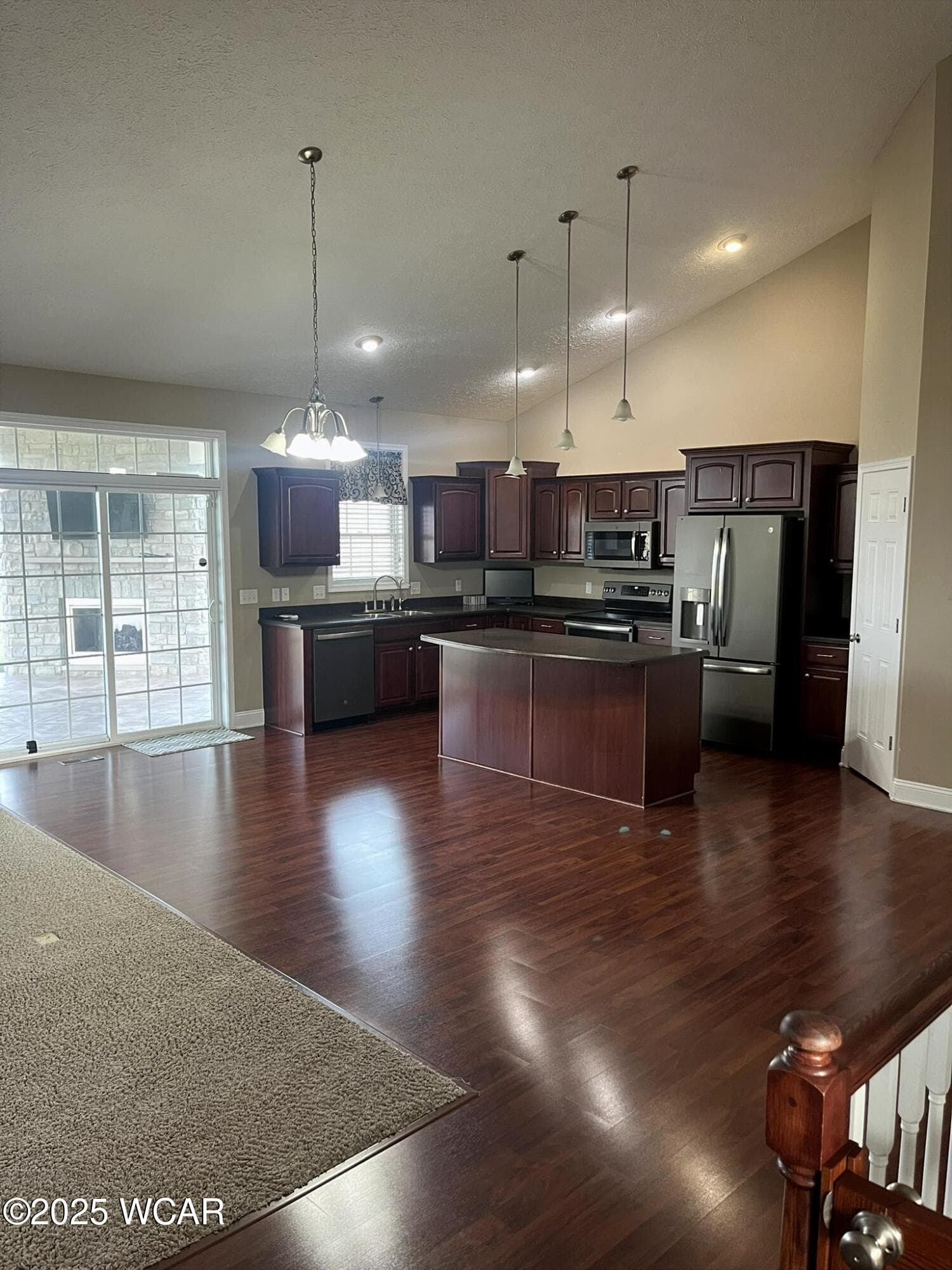 113 DOUGLAS DRIVE photo 2