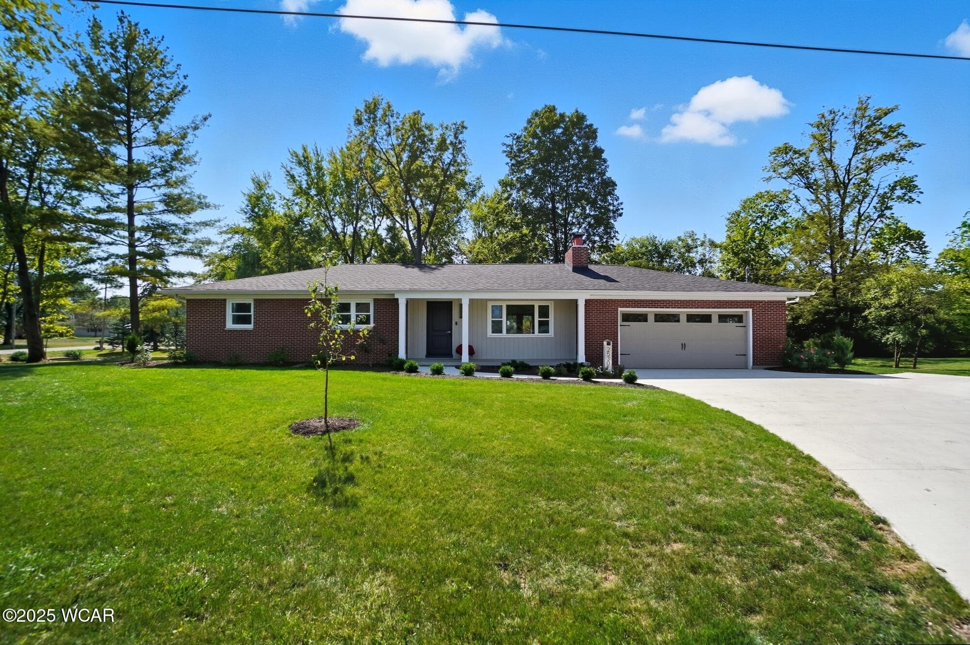 2530 Circle photo 2