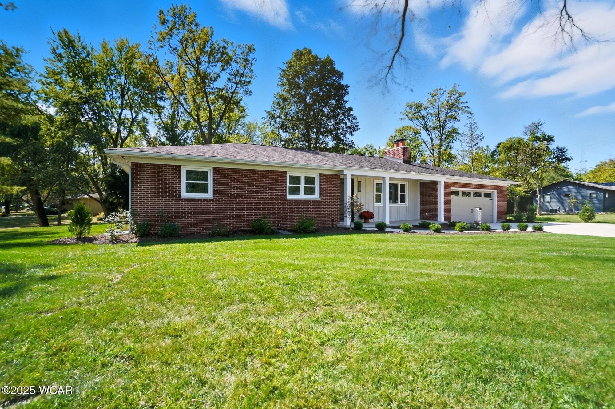 2530 Circle photo 3