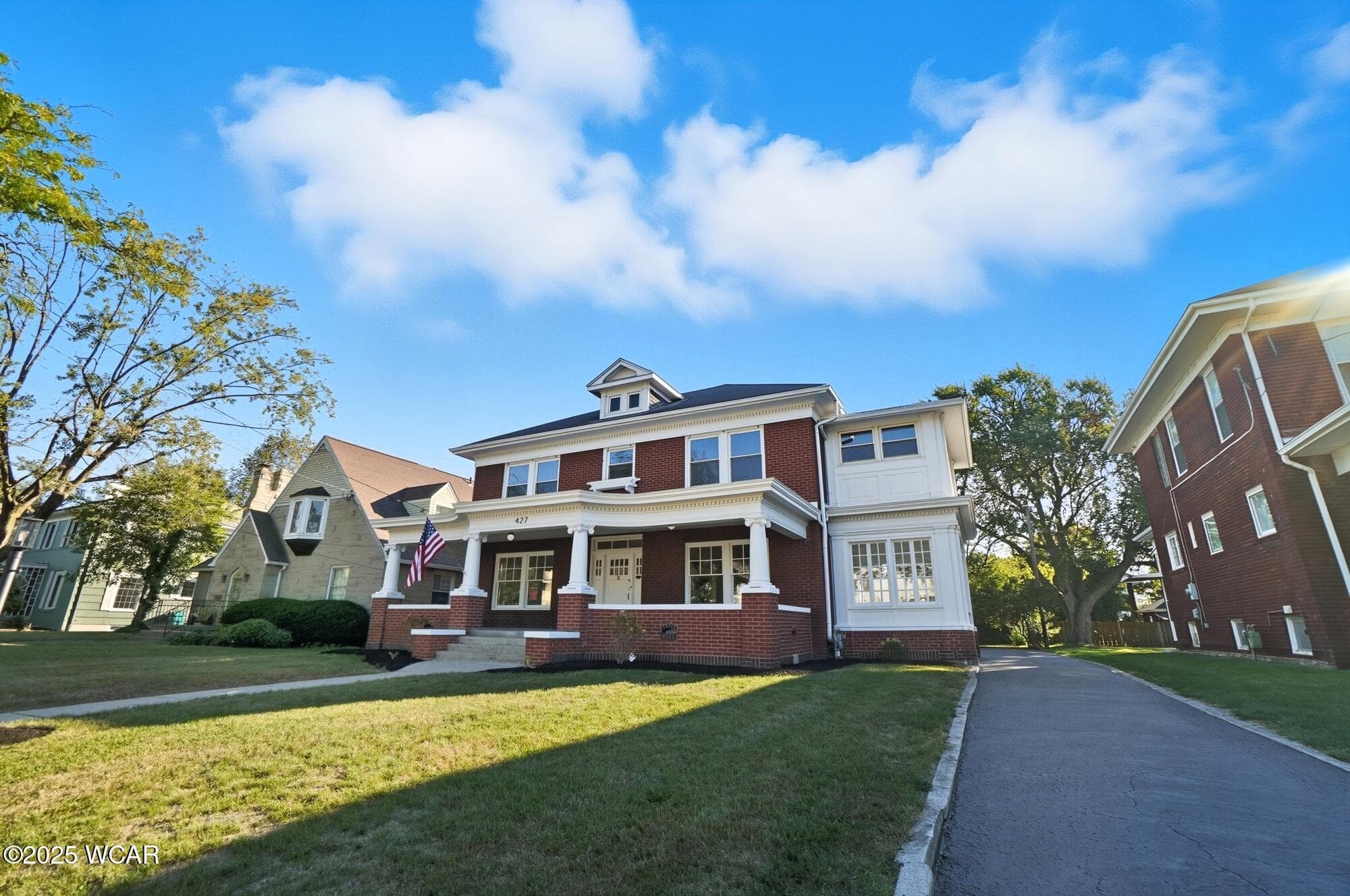 427 Kenilworth photo 3
