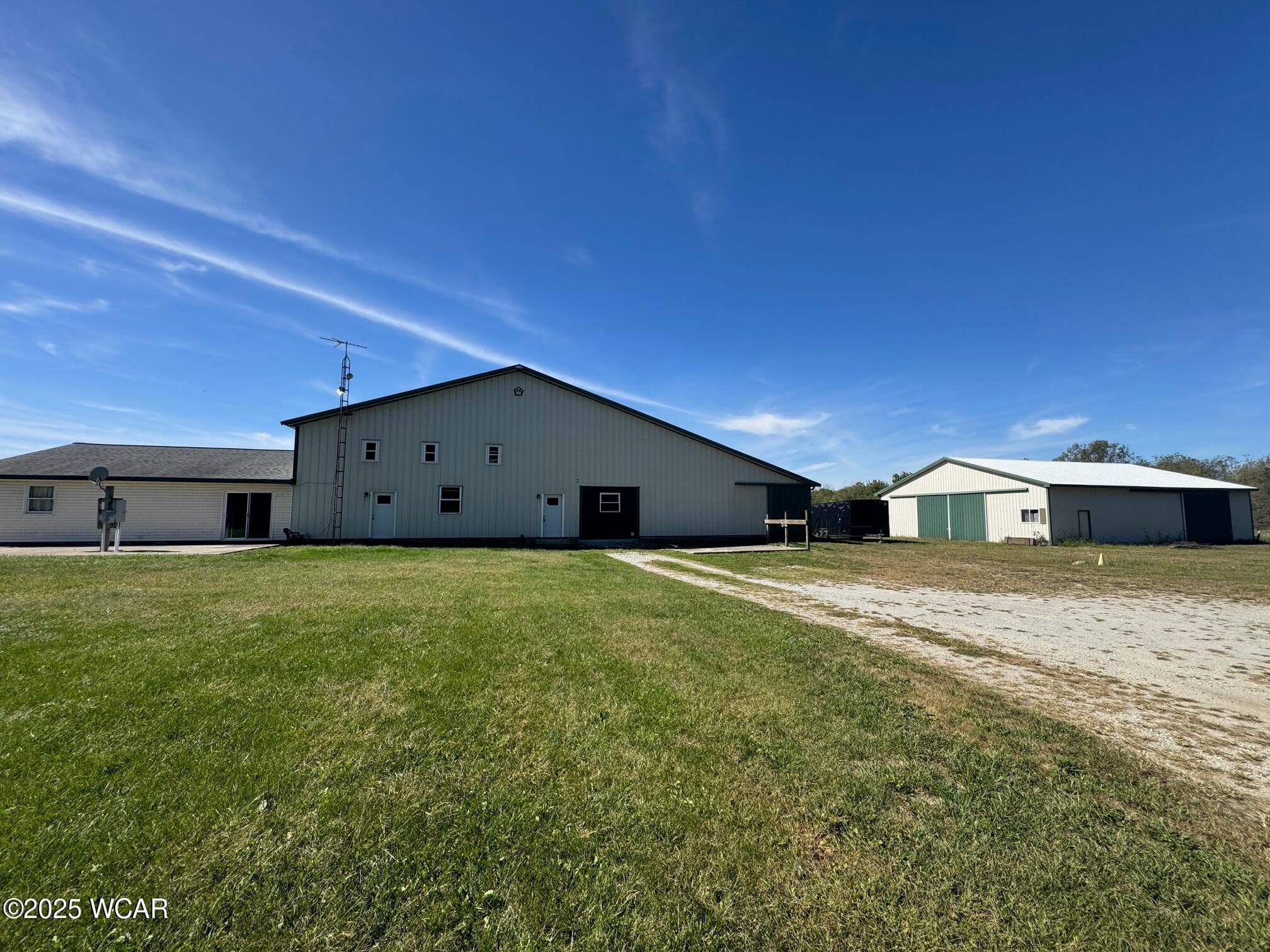 23385 Township Road 126 photo 3