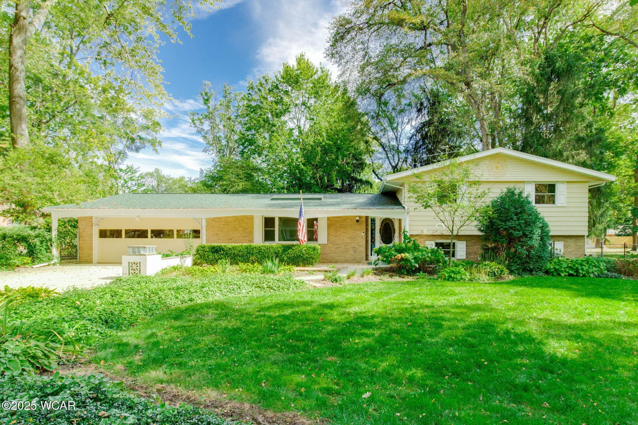 3495 Woodhaven