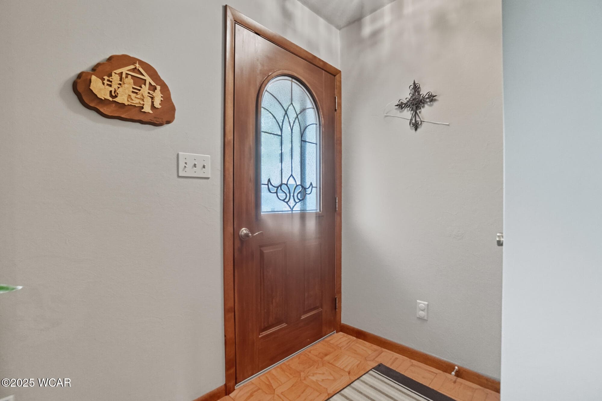 713 Oak photo 5