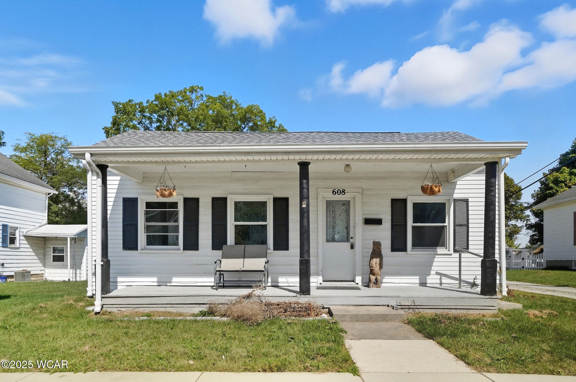 608 Benton