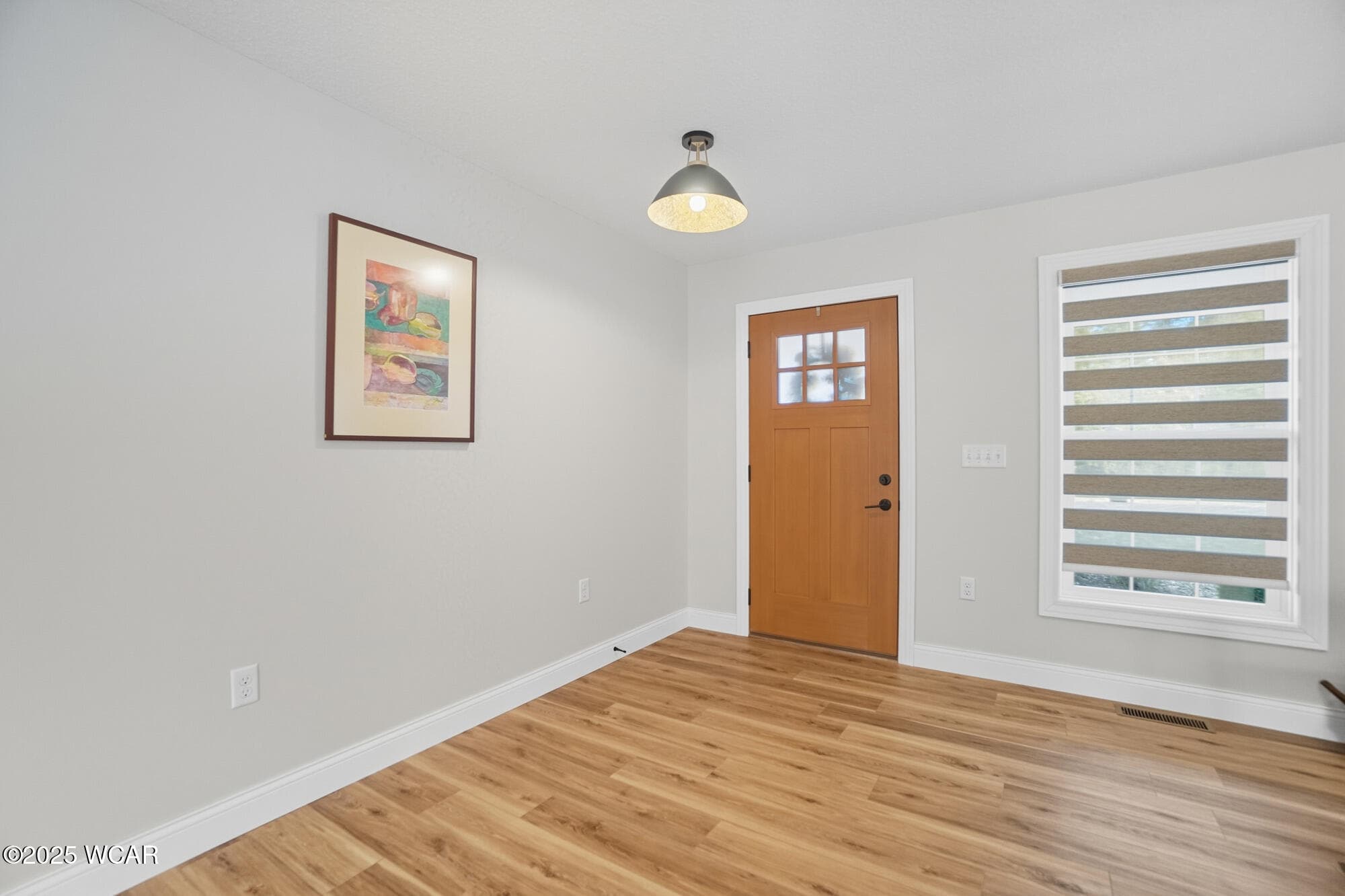 3637 Comanche photo 4