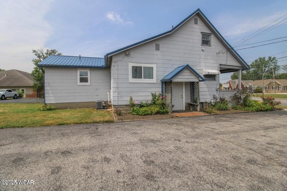 1517 Allentown photo 4