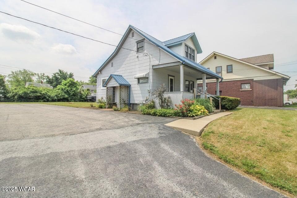 1517 Allentown photo 2