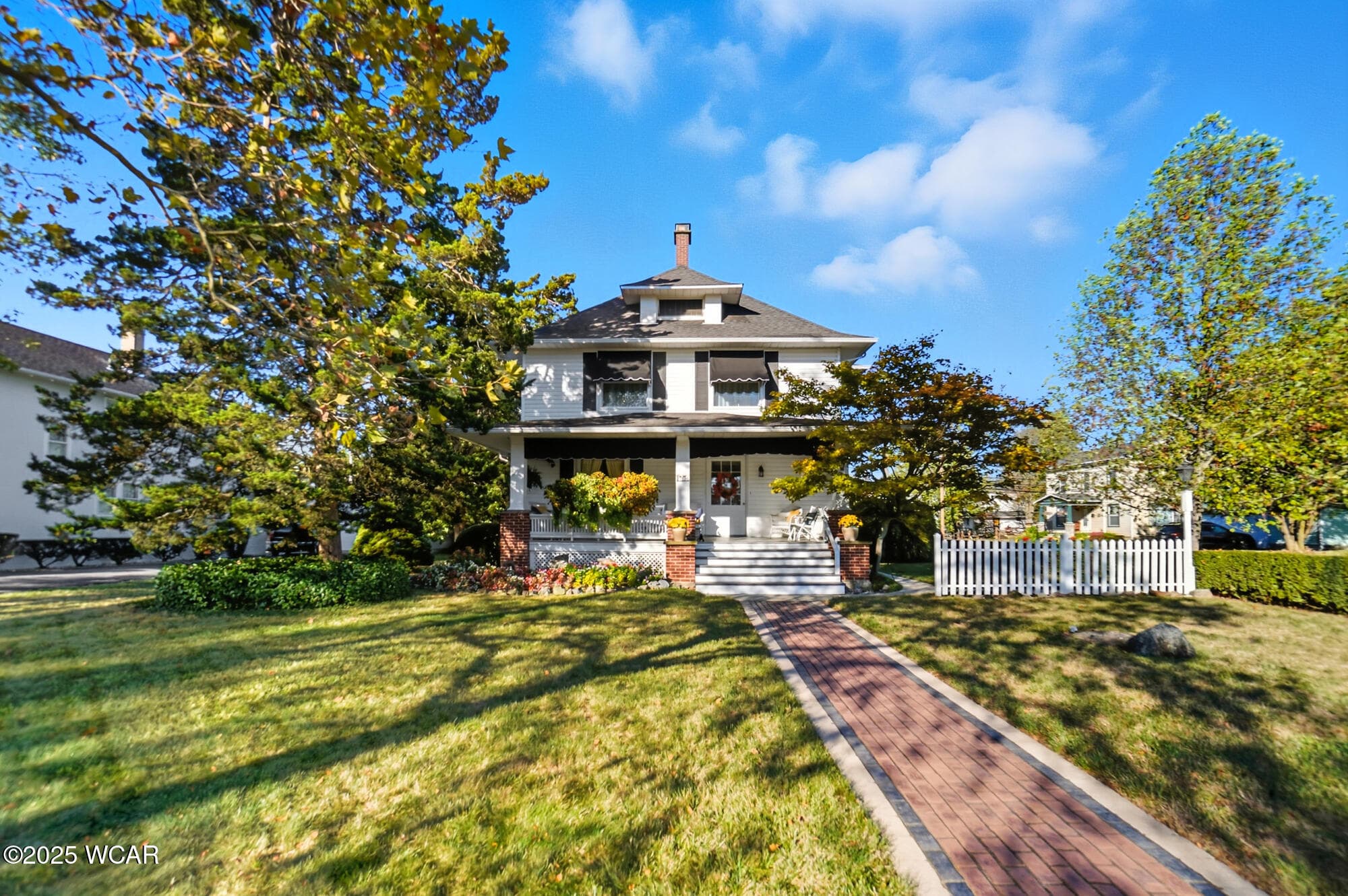 1820 Main