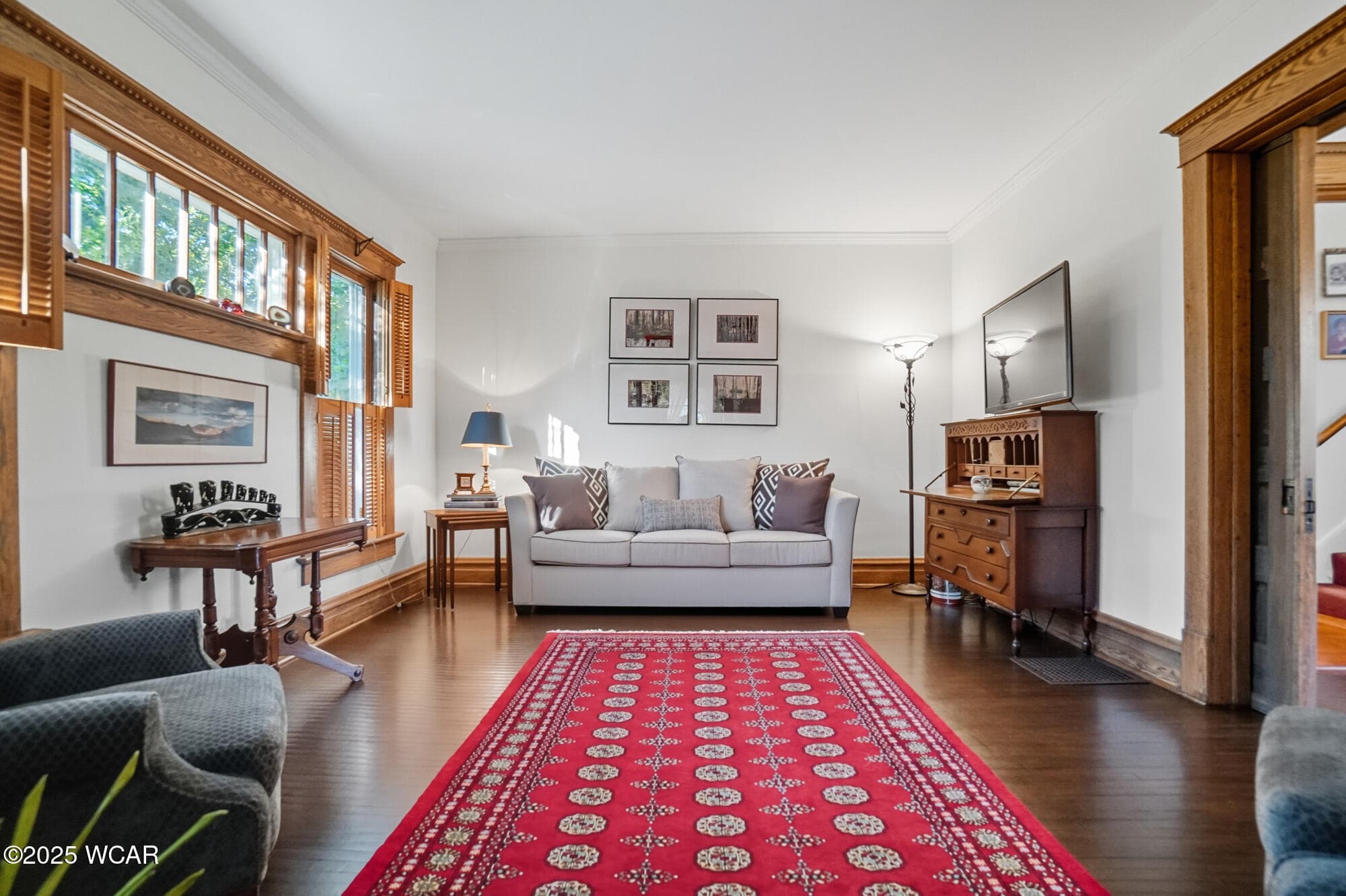 1820 Main photo 5
