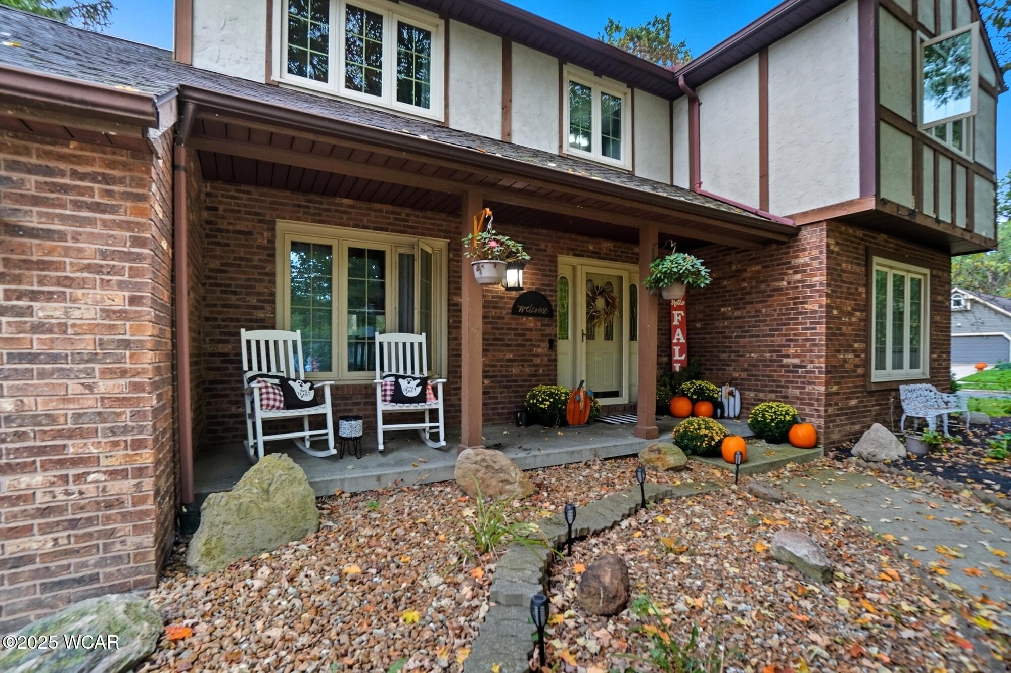 710 Kingswood photo 4