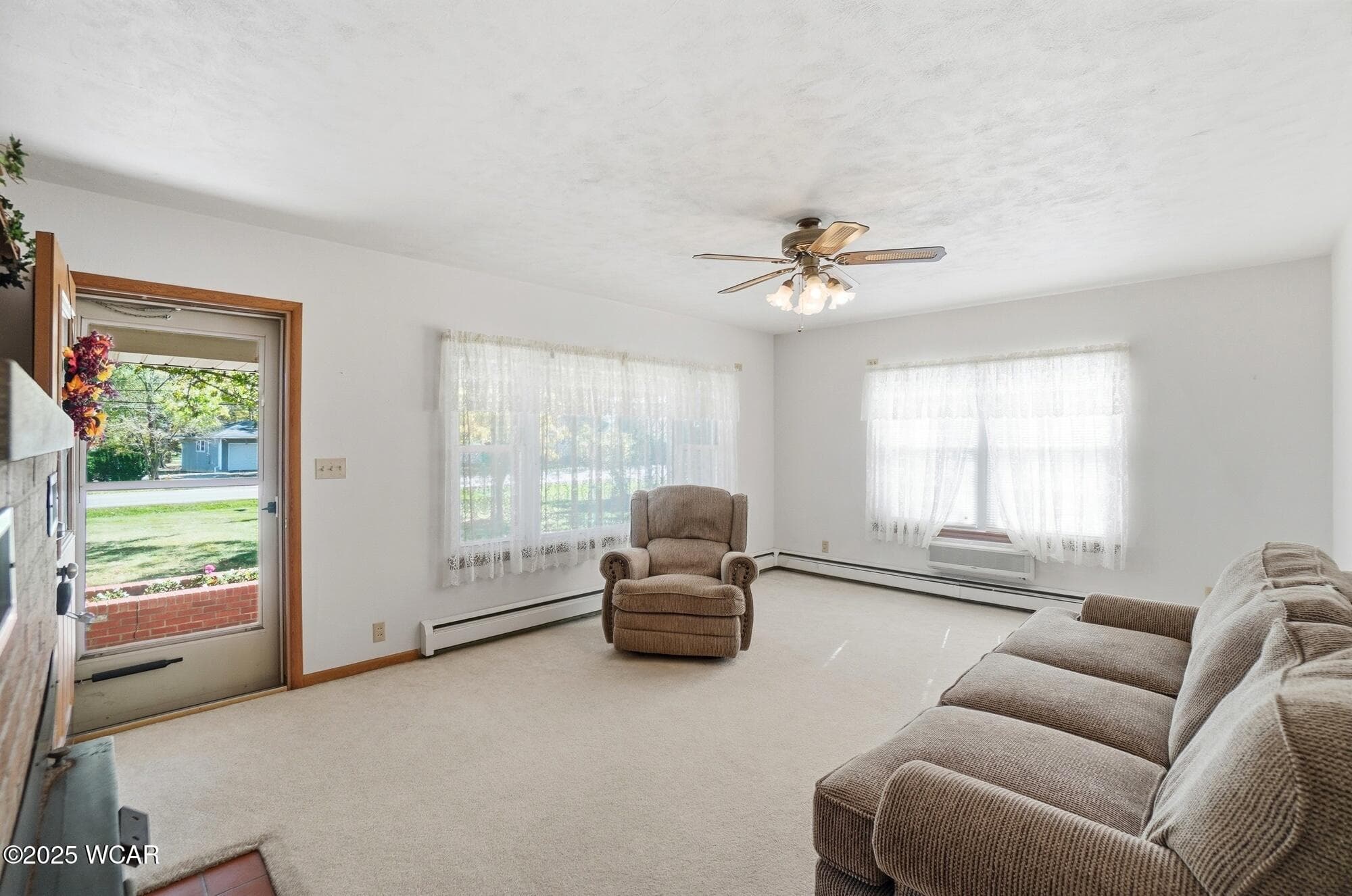 6585 Ottawa photo 4