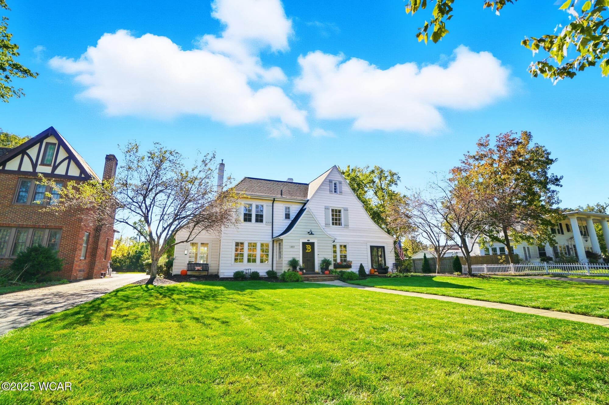 1459 Market photo 2
