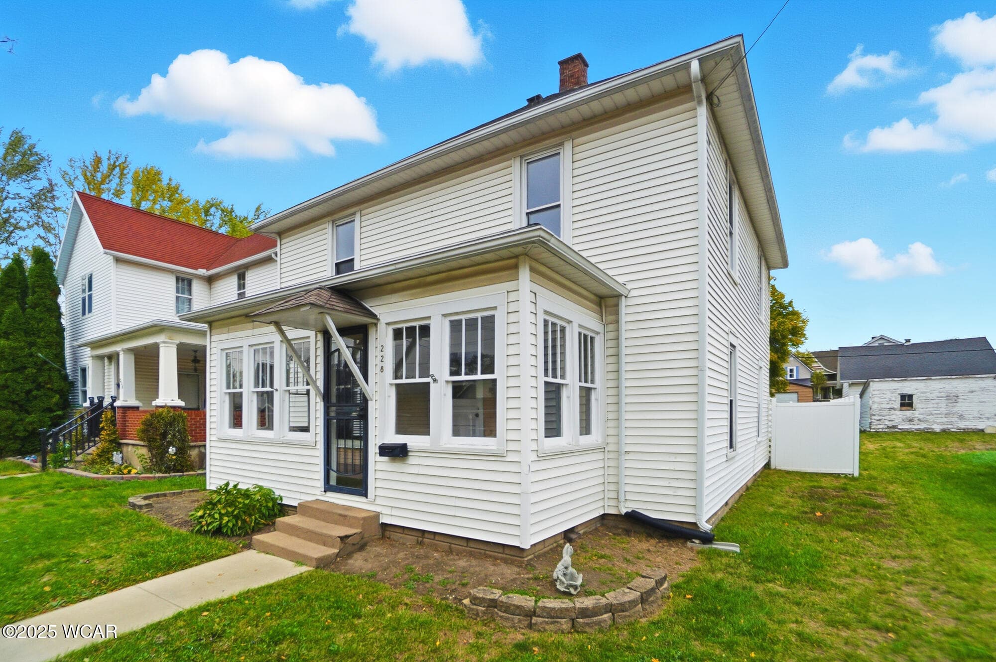 228 Chestnut photo 2