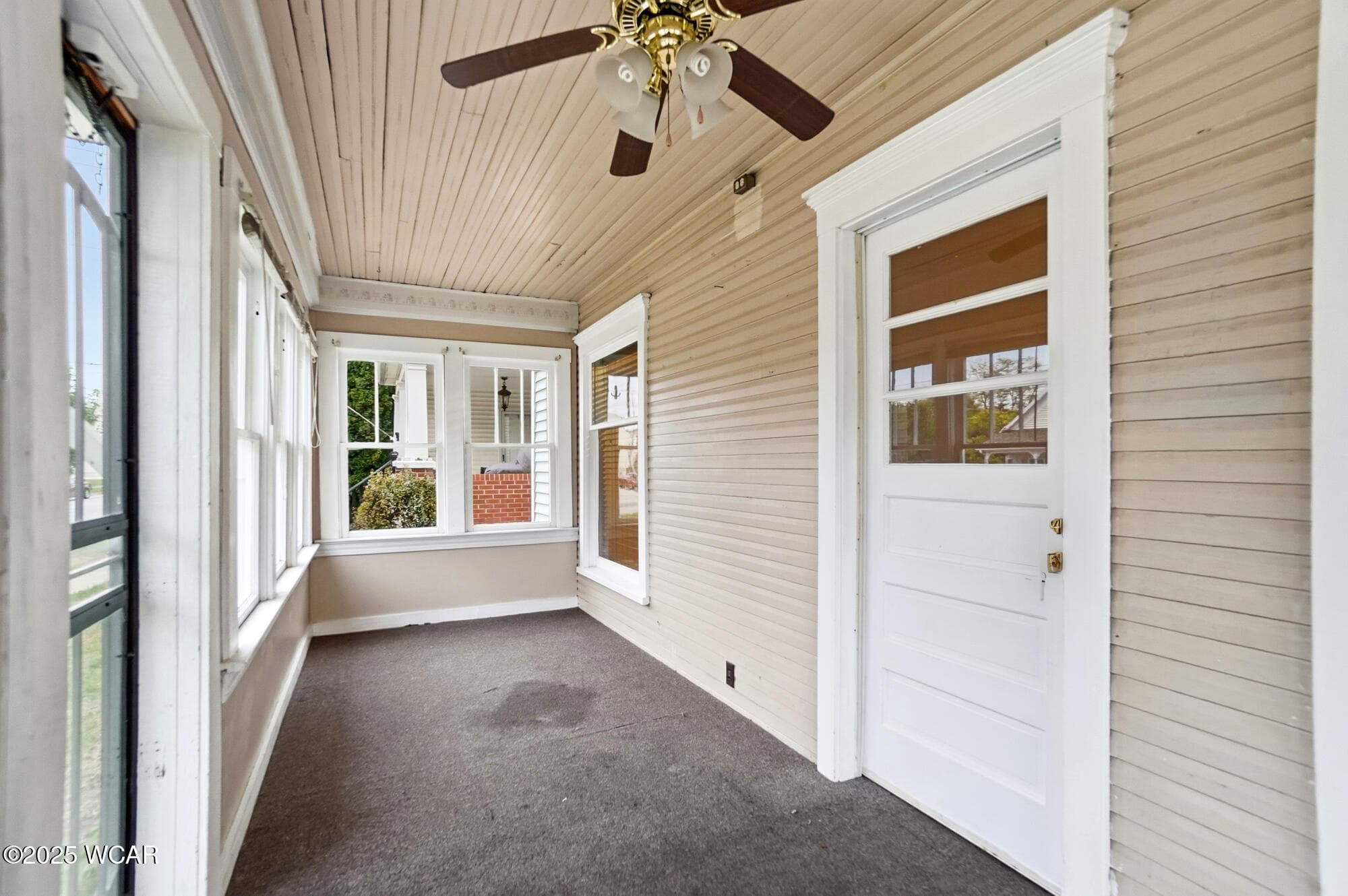 228 Chestnut photo 4
