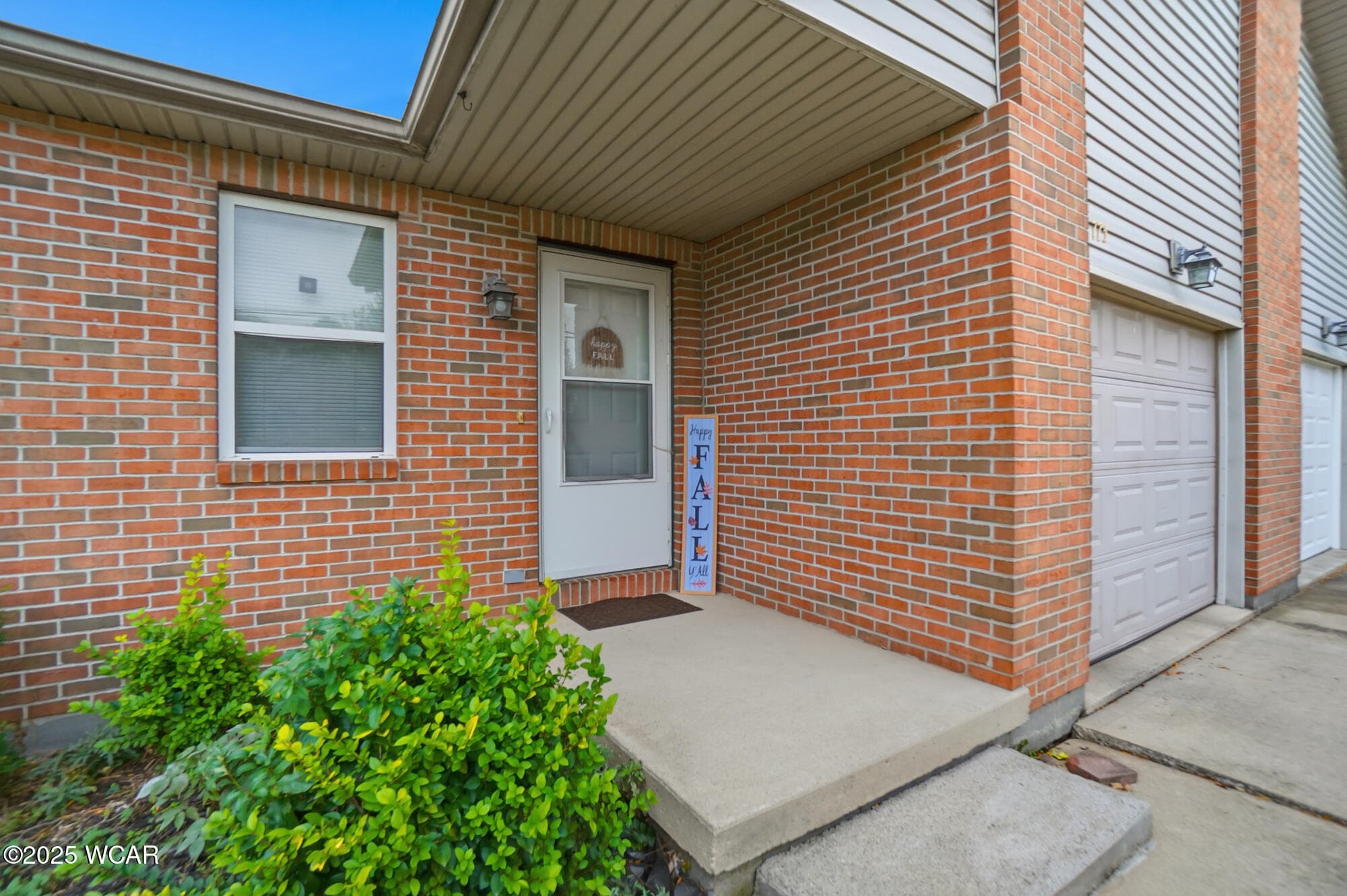 775-777 Country Side photo 5