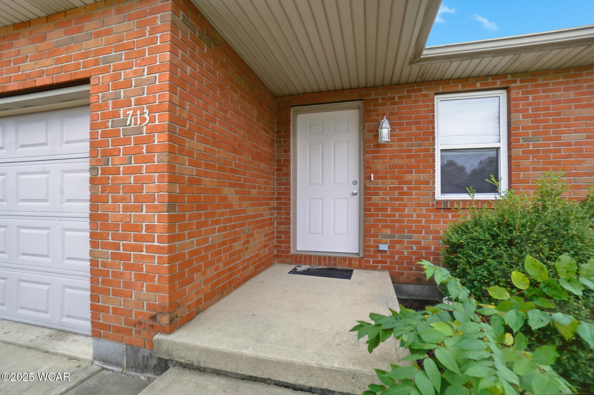 711-713 Country Side photo 3