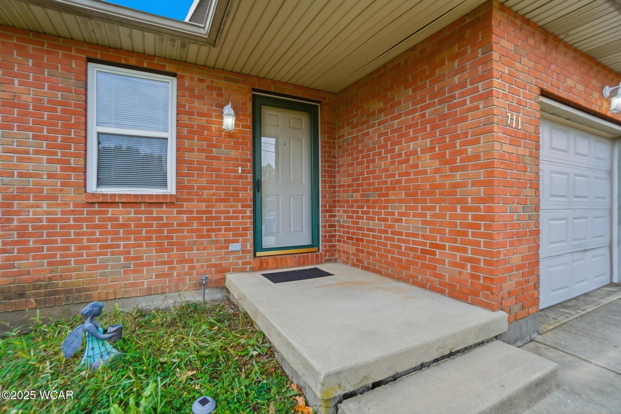 711-713 Country Side photo 5