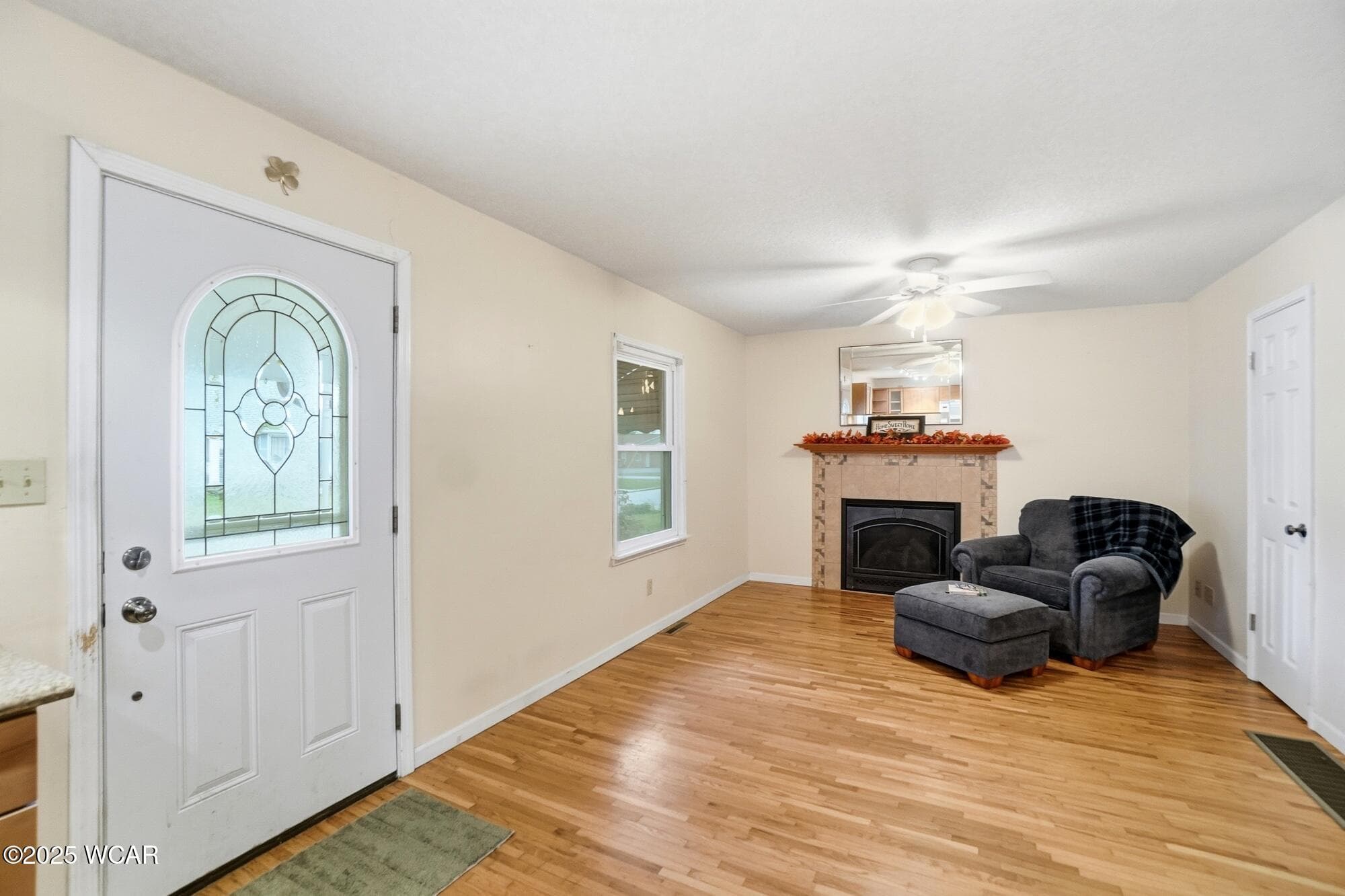 676 Cortlandt photo 5