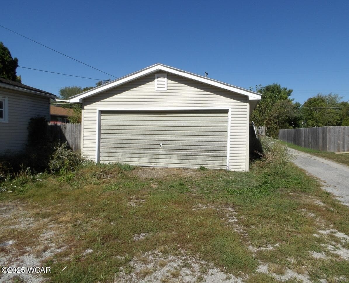 509 Carrol photo 5