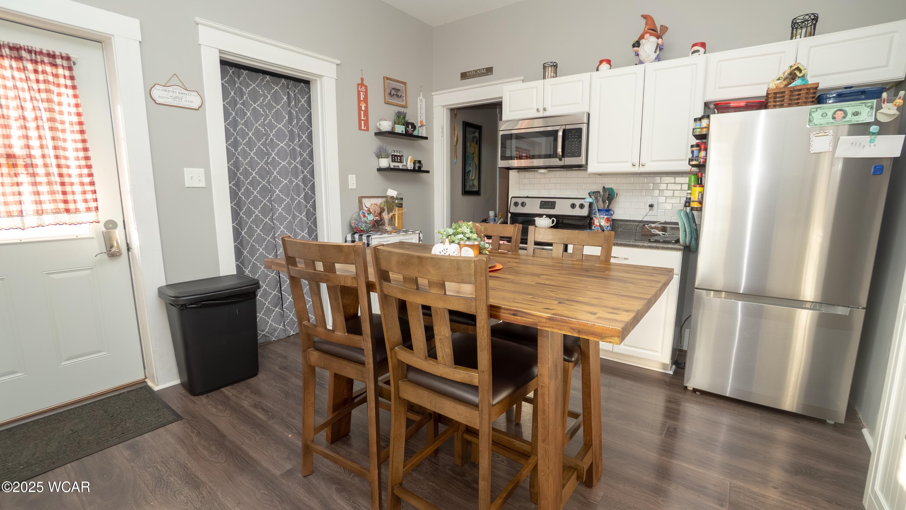 315 Monroe photo 4