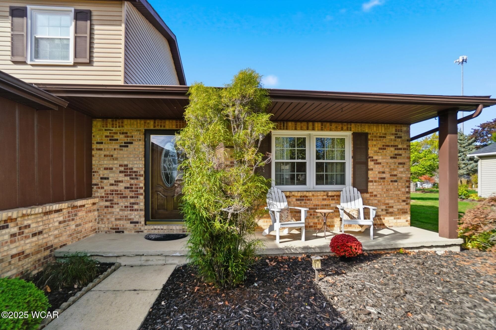 838 Longmeadow photo 4