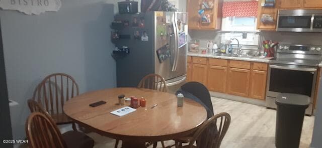 414 Robinson Ave. photo 5