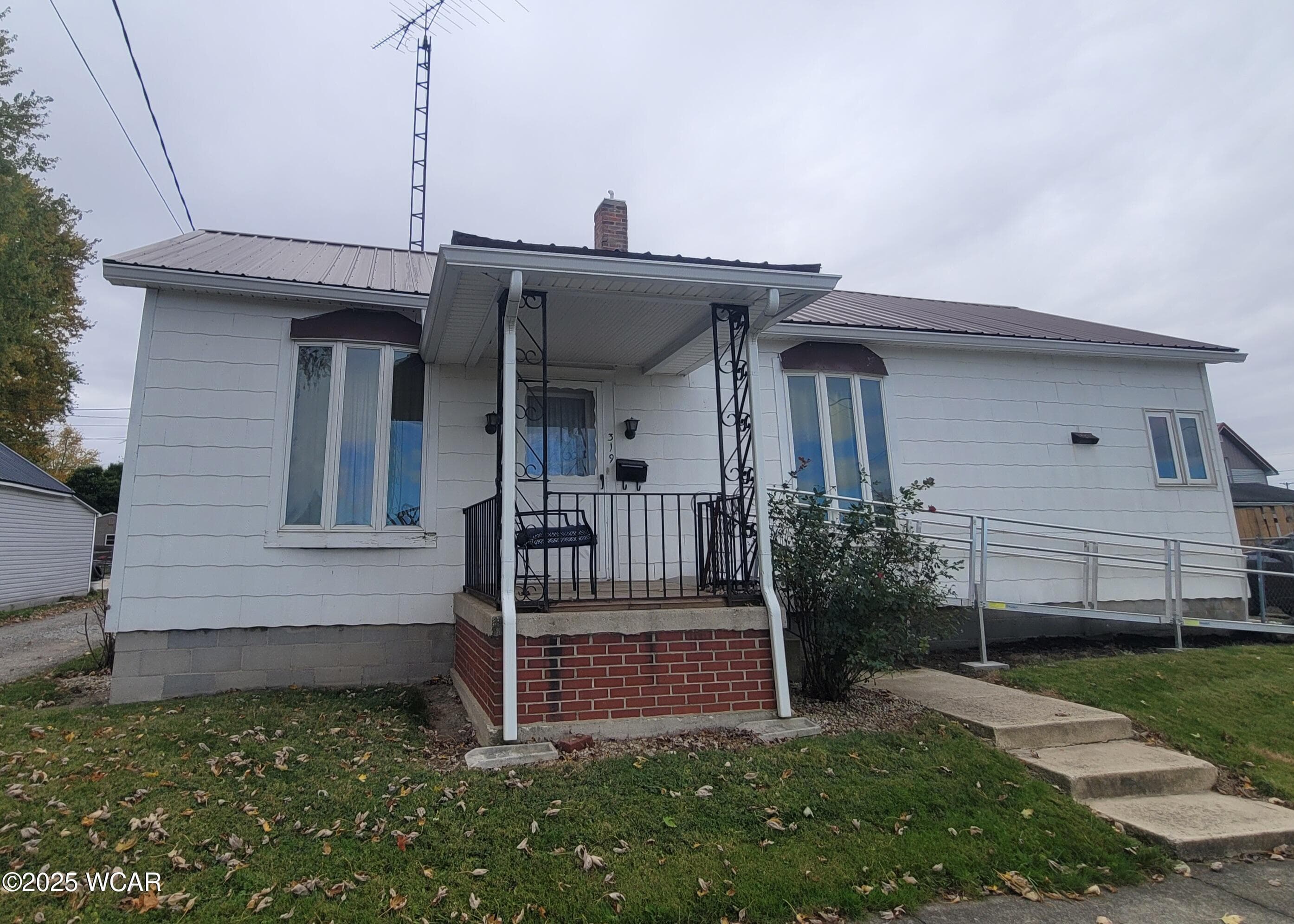 319 Lynn