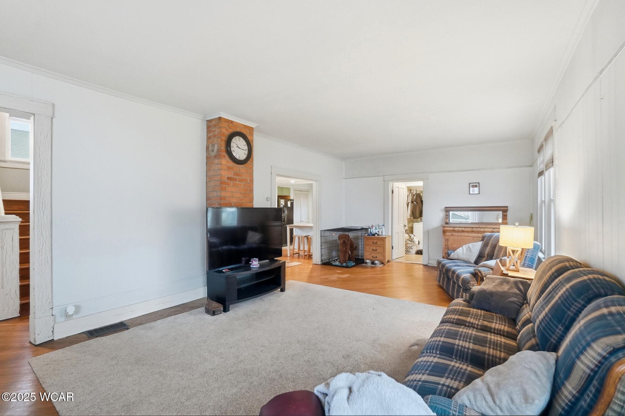 307 Benton photo 4
