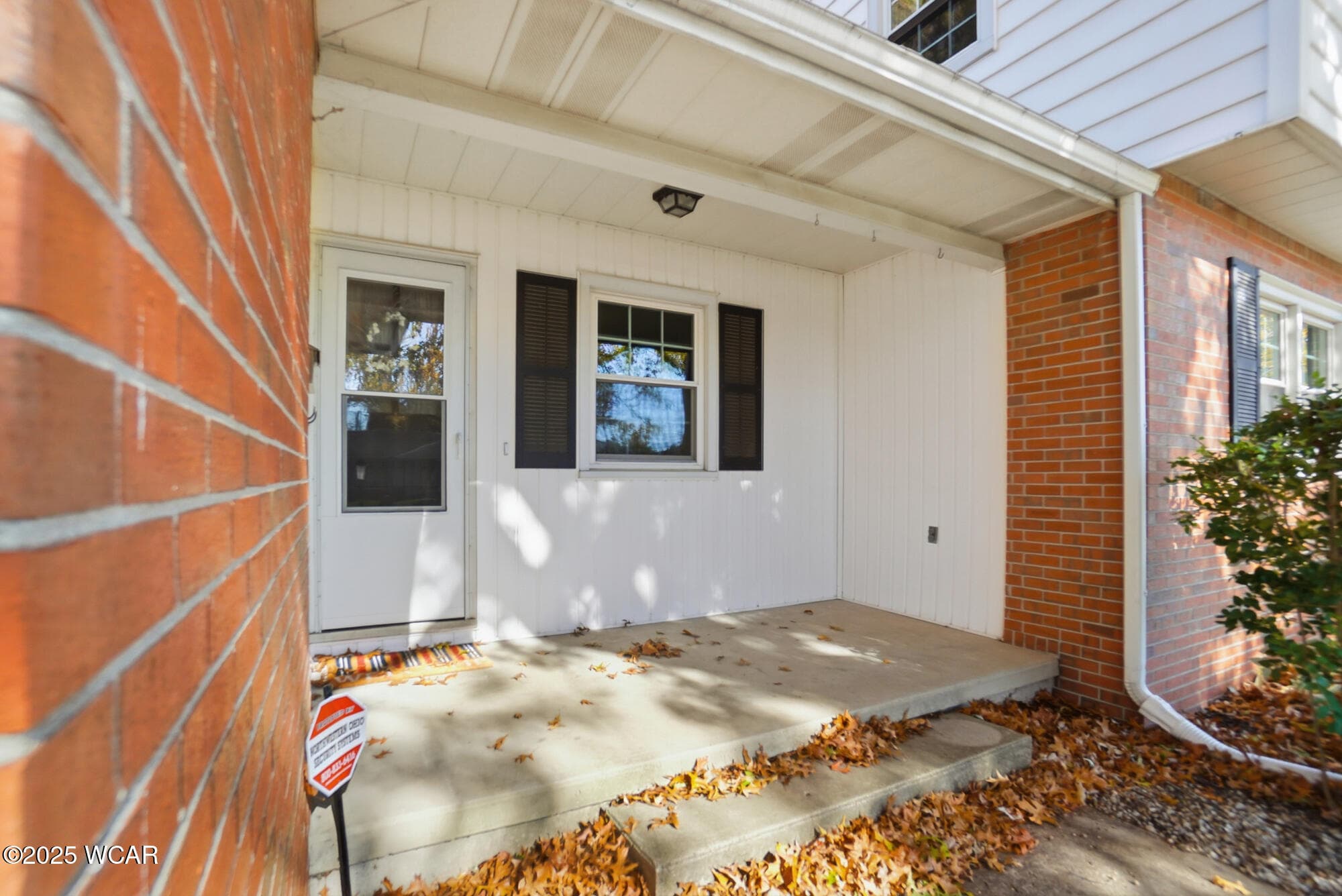 2958 Hanover photo 4