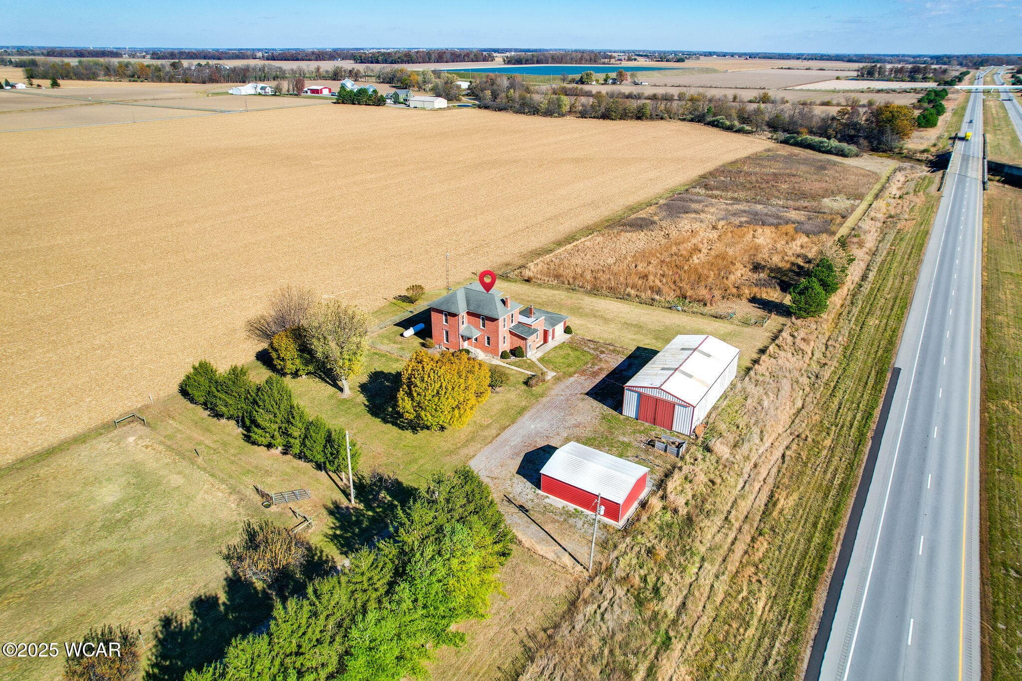 8951 Brickner photo 3