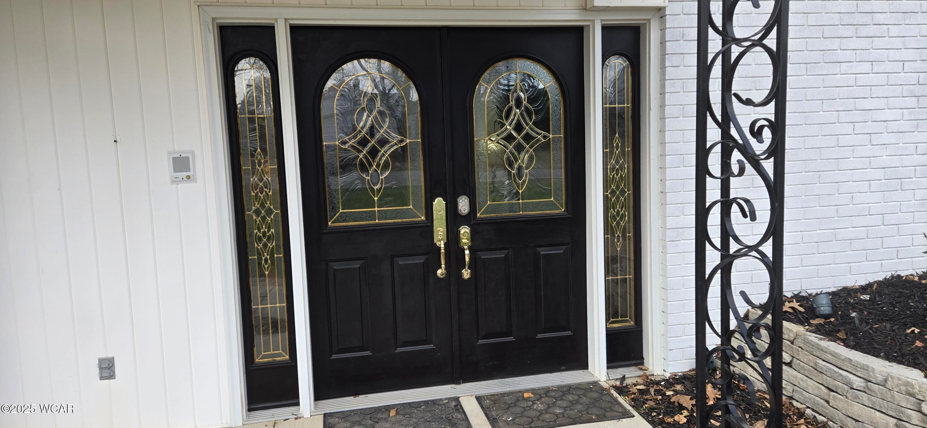 1440 Riverview photo 4