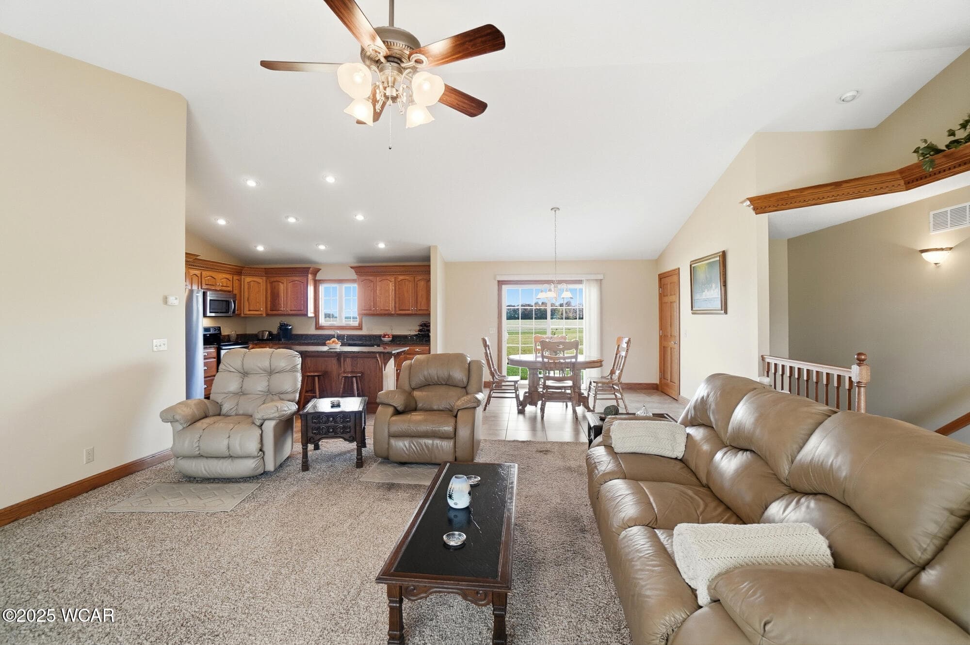 1020 Timber photo 5
