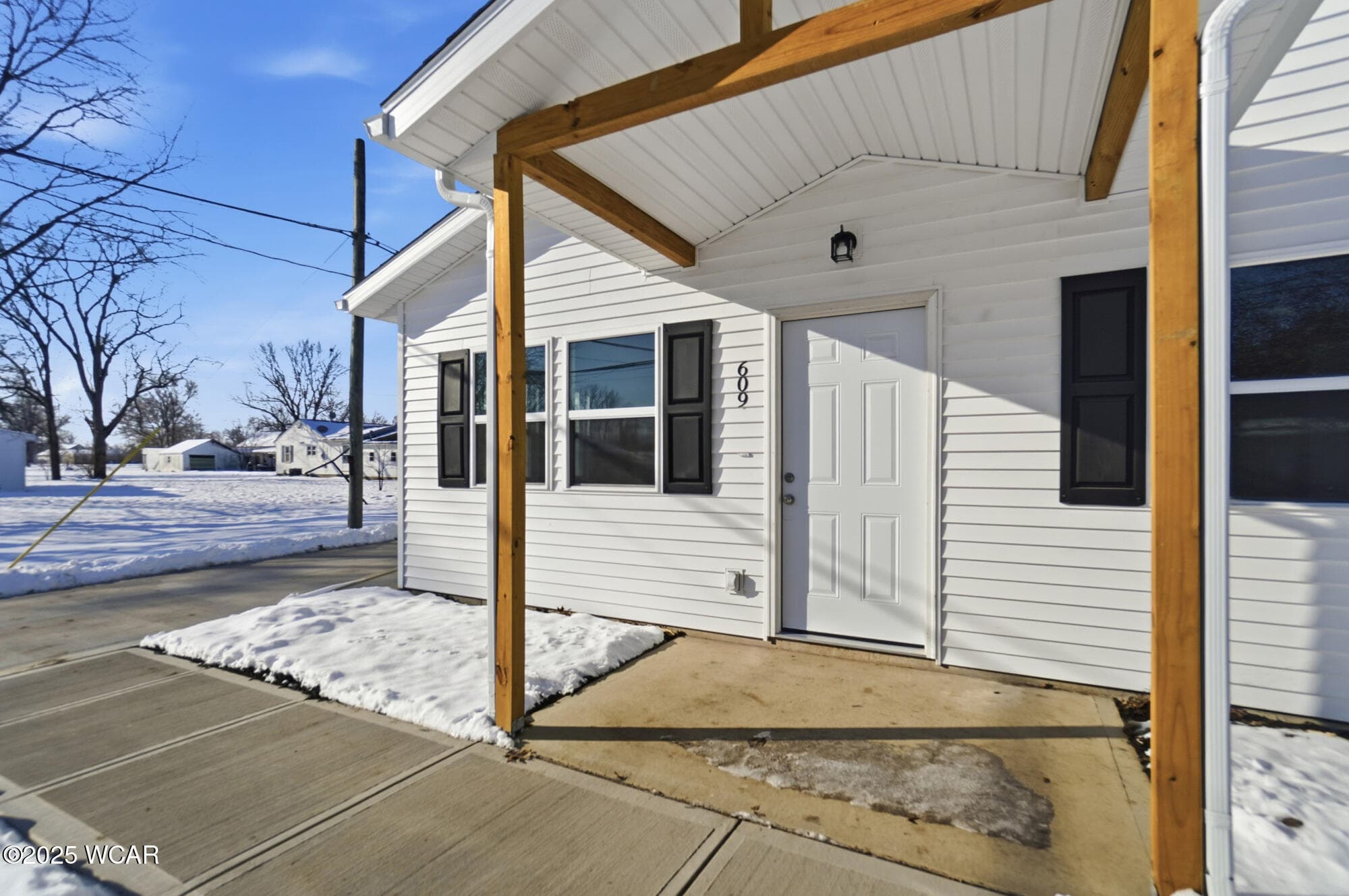 609 Shaffer photo 4
