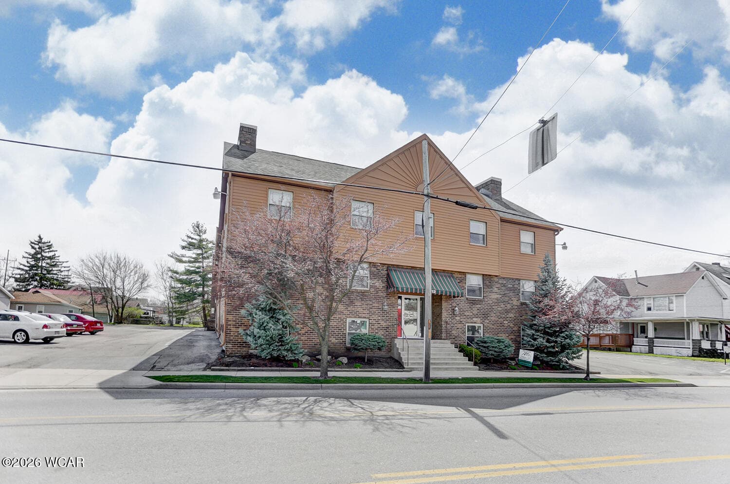 1212 Bellefontaine photo 2