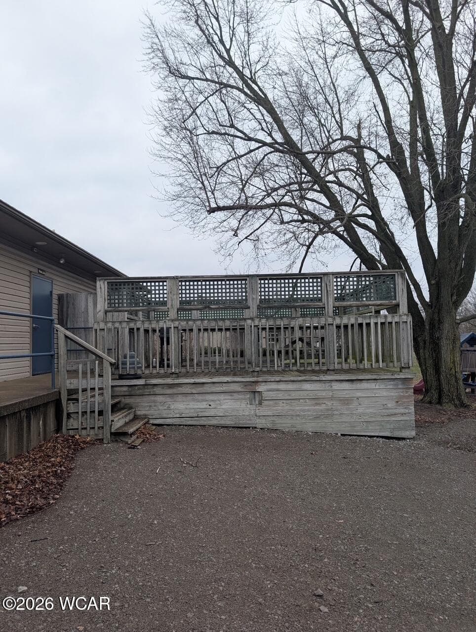 304 Delphos photo 4
