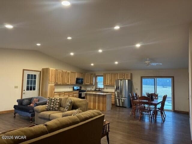 4250 Diller photo 4