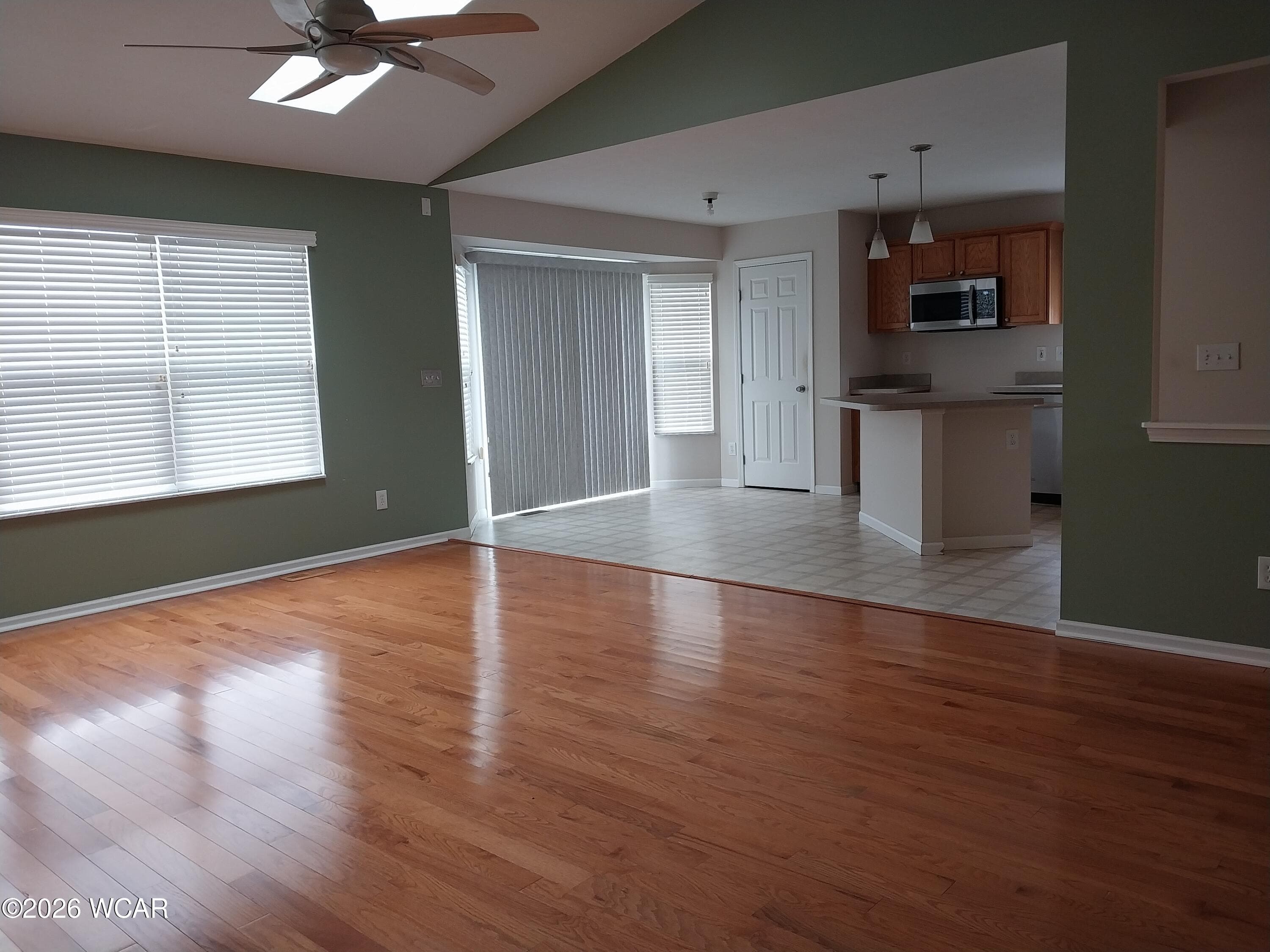 5742 Cedar Lawn photo 3