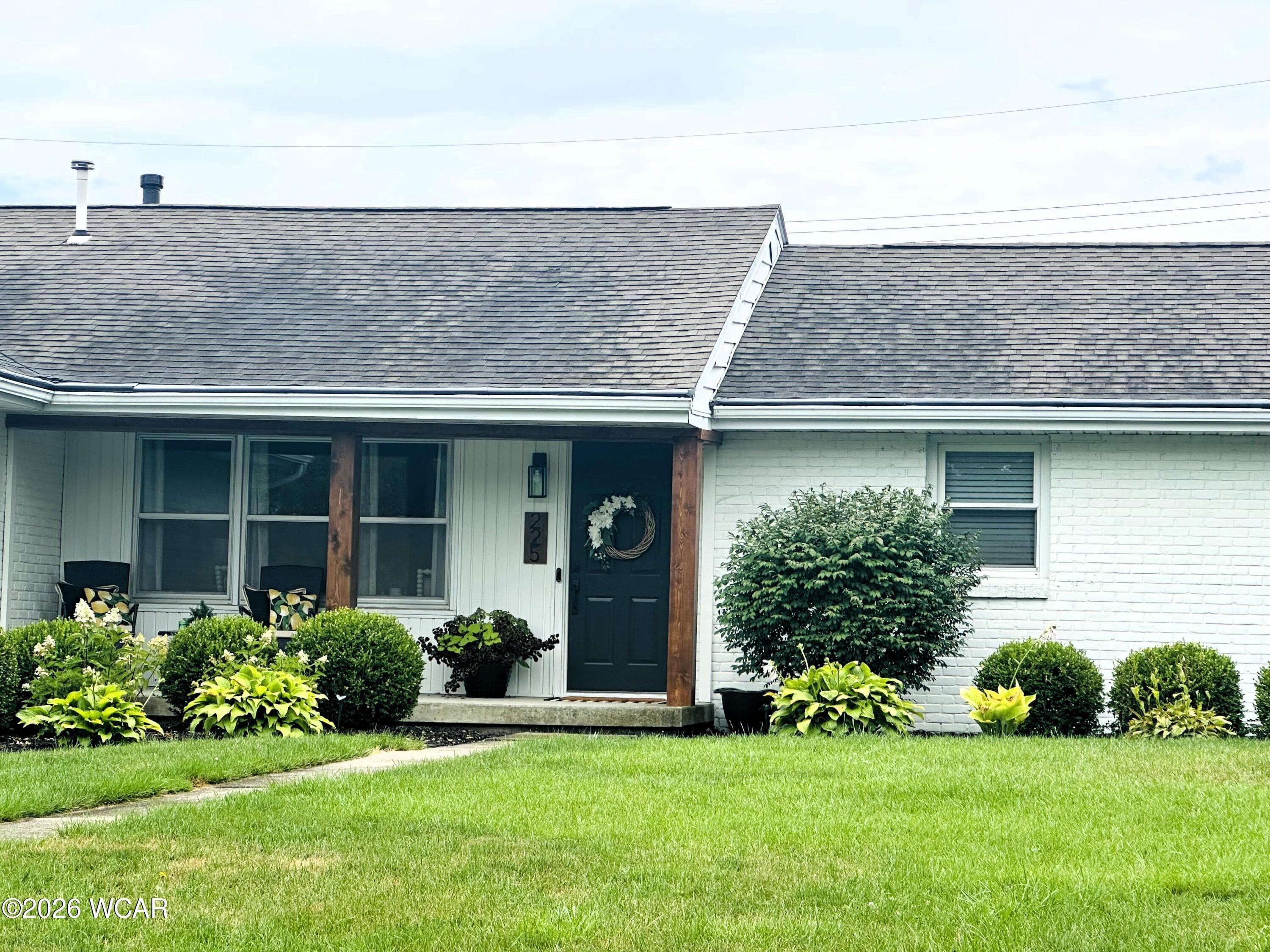 225 Yates photo 3