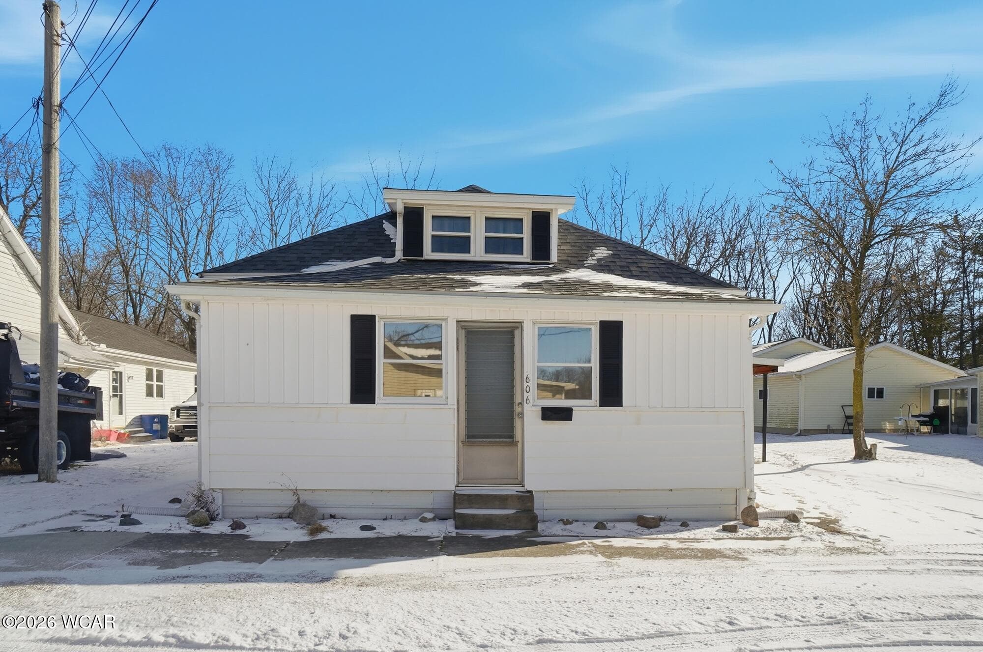 606 Highland