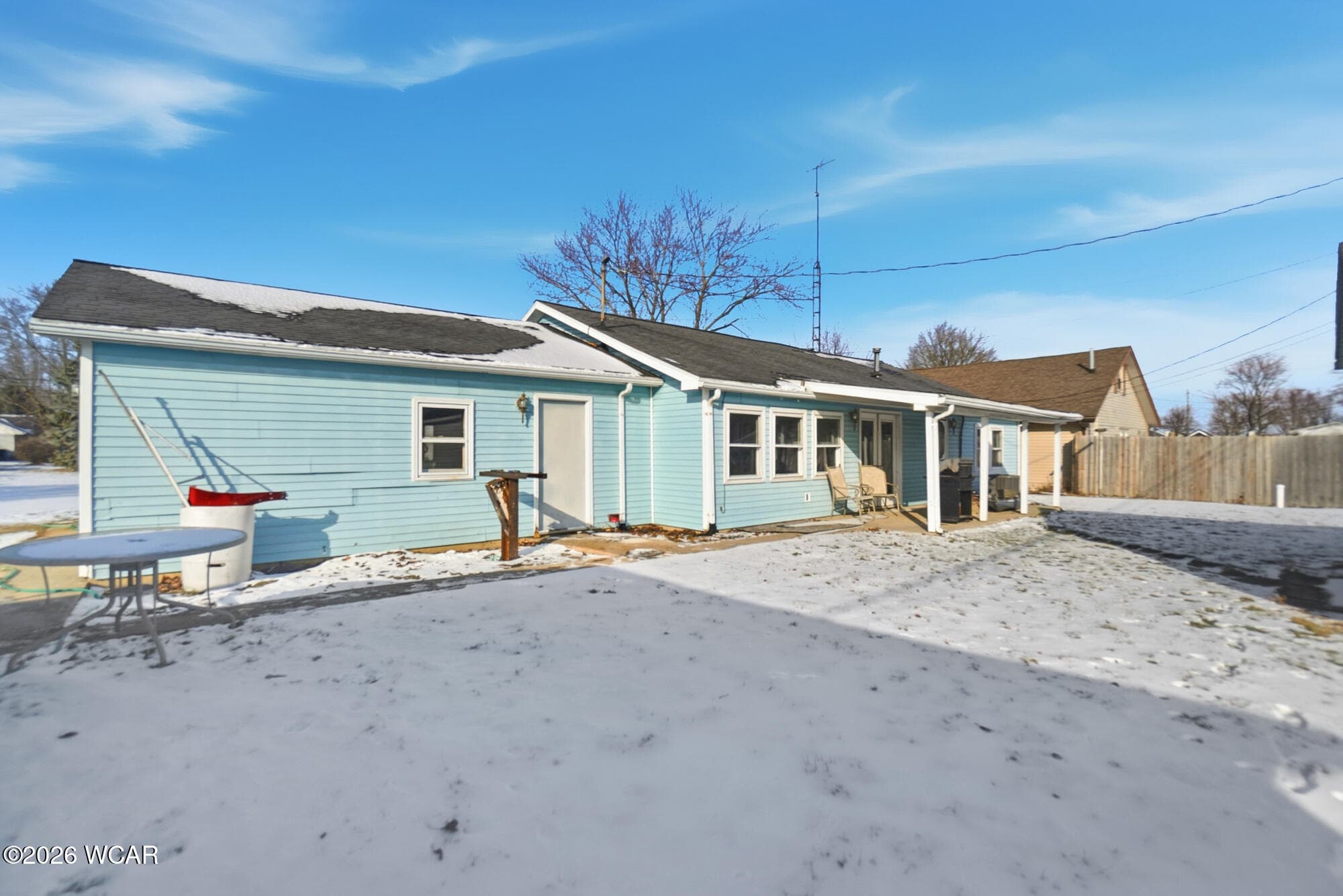 5322 Lake photo 3