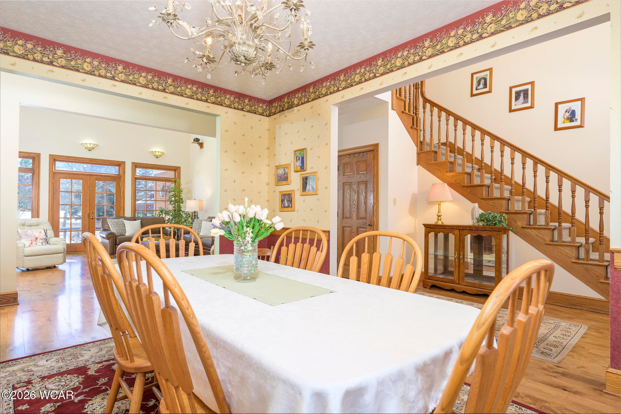 736 Arlington photo 5