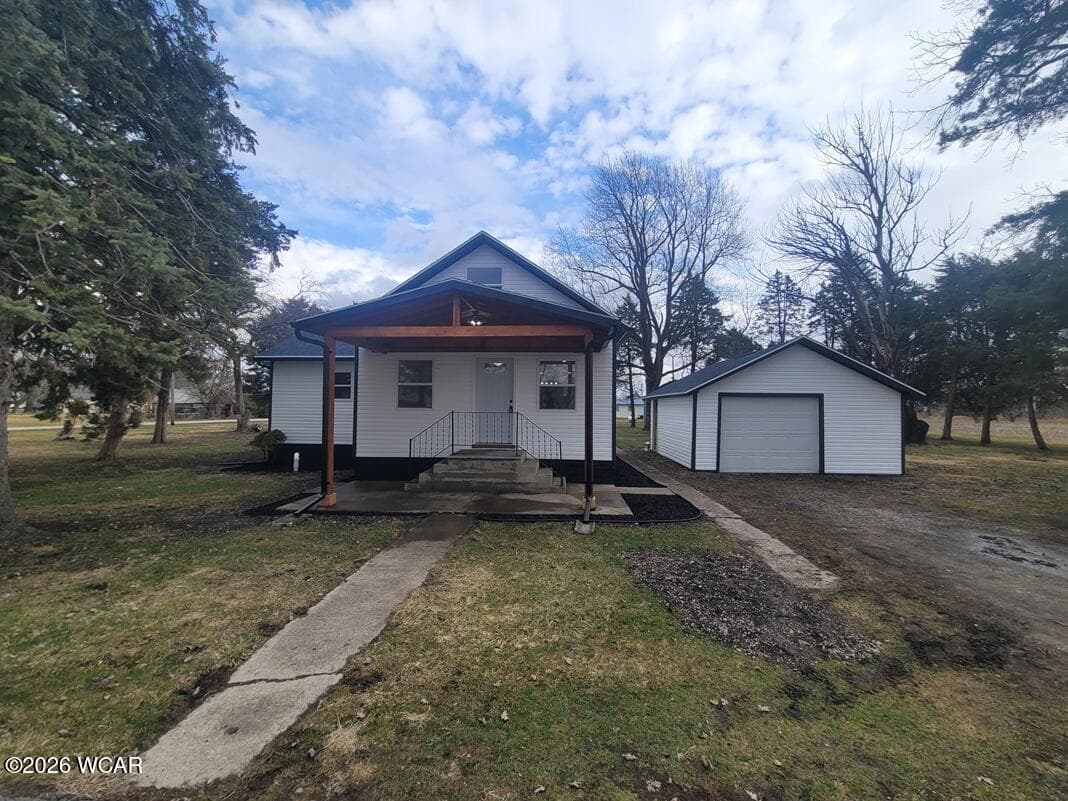 707 Elm, McGuffey, OH