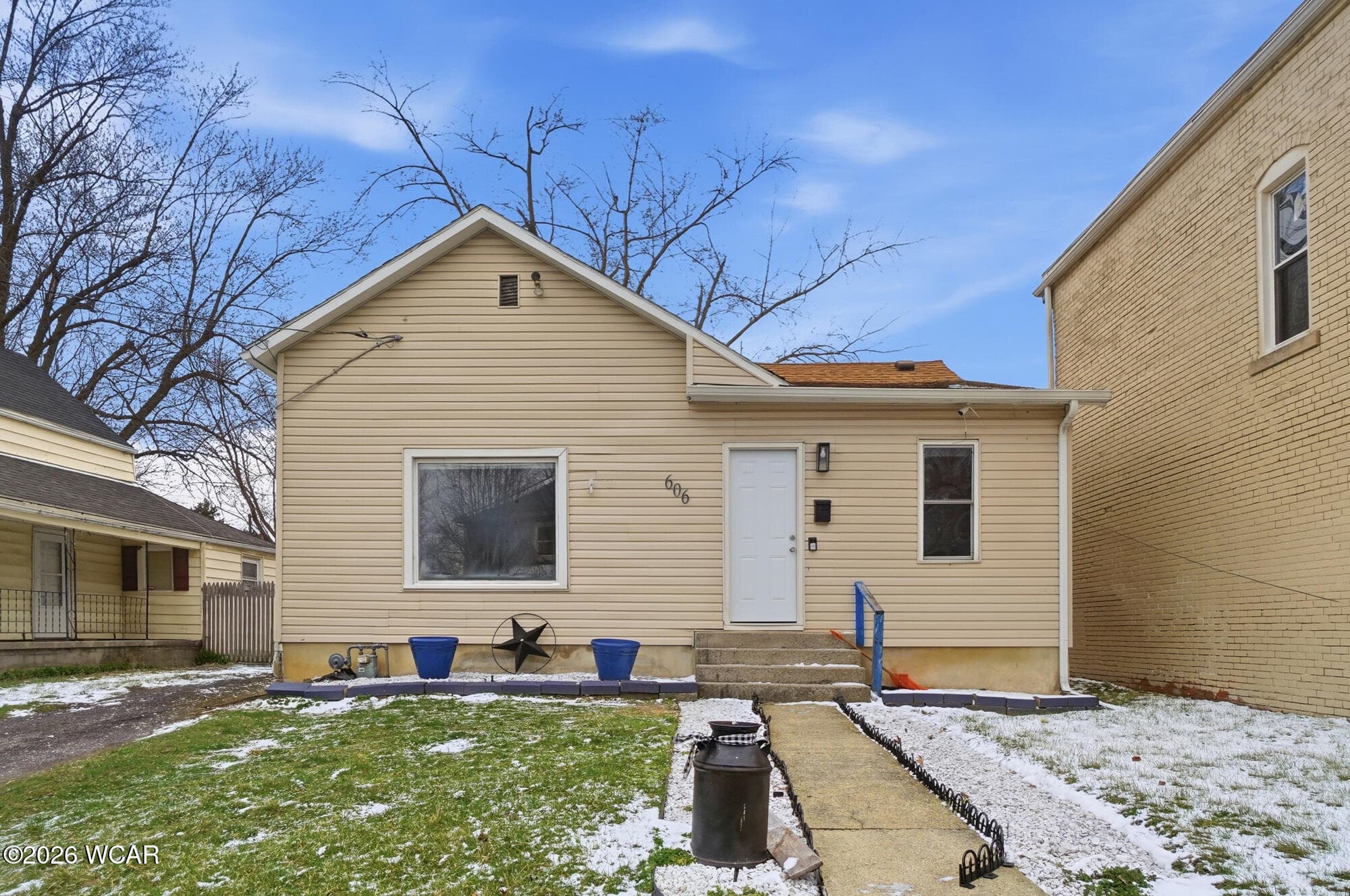 606 West