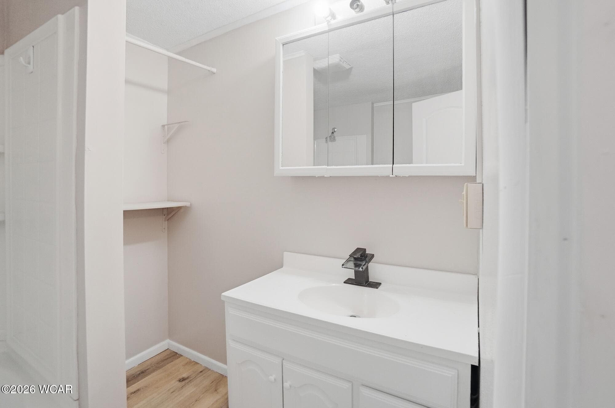606 West photo 5