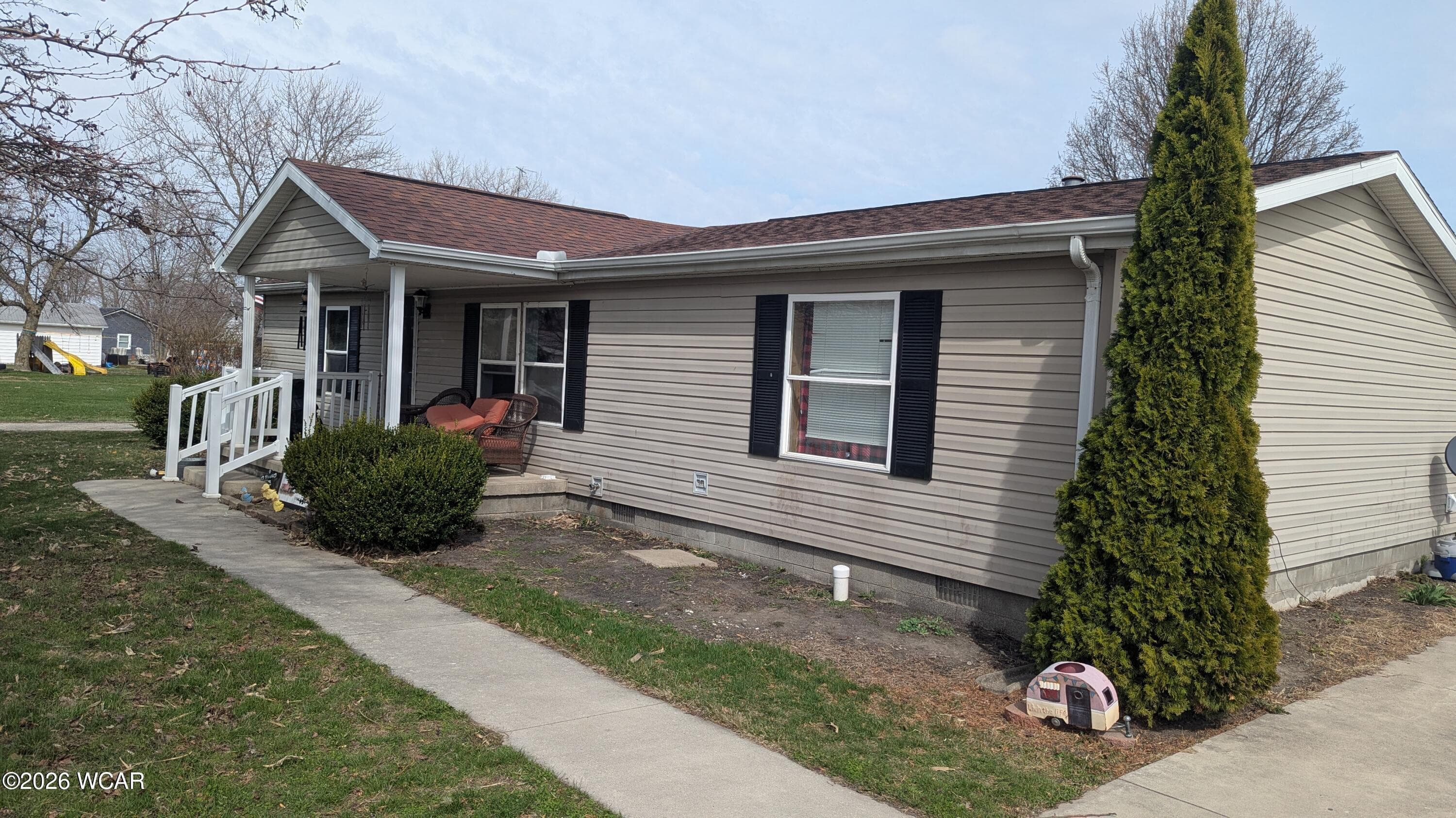 5290 Lake photo 2