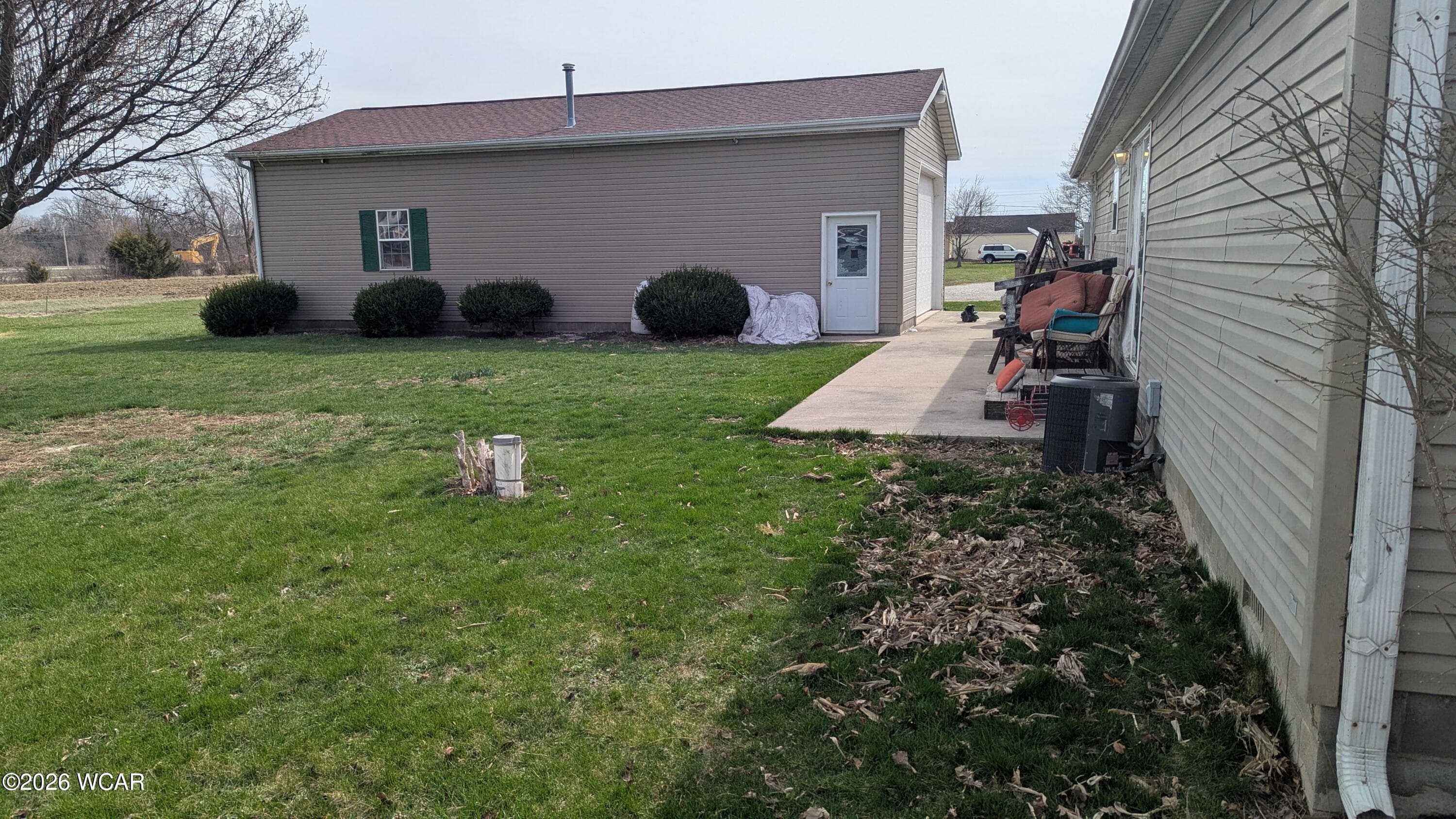 5290 Lake photo 3